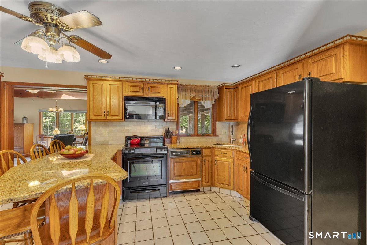 28 Centerbrook Road photo 6