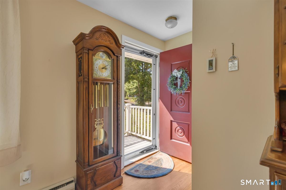 28 Centerbrook Road photo 3