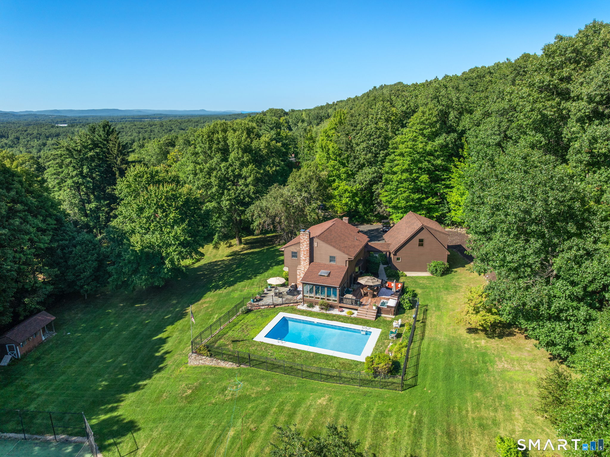 3289 Phelps Road photo 5
