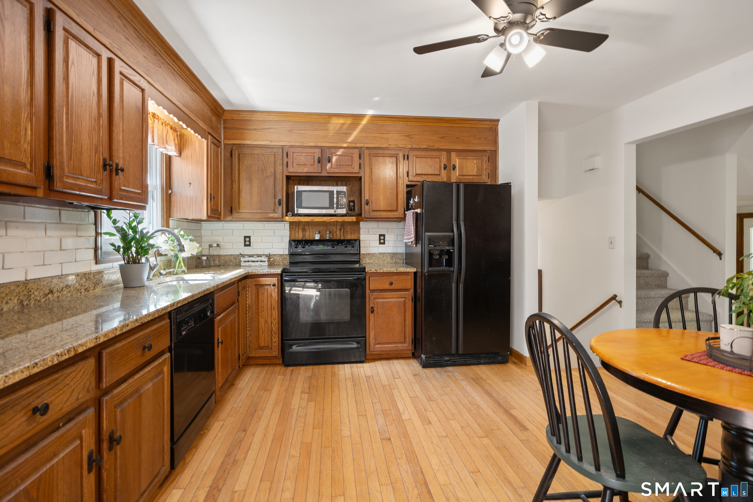 14 Lombard Drive photo 13
