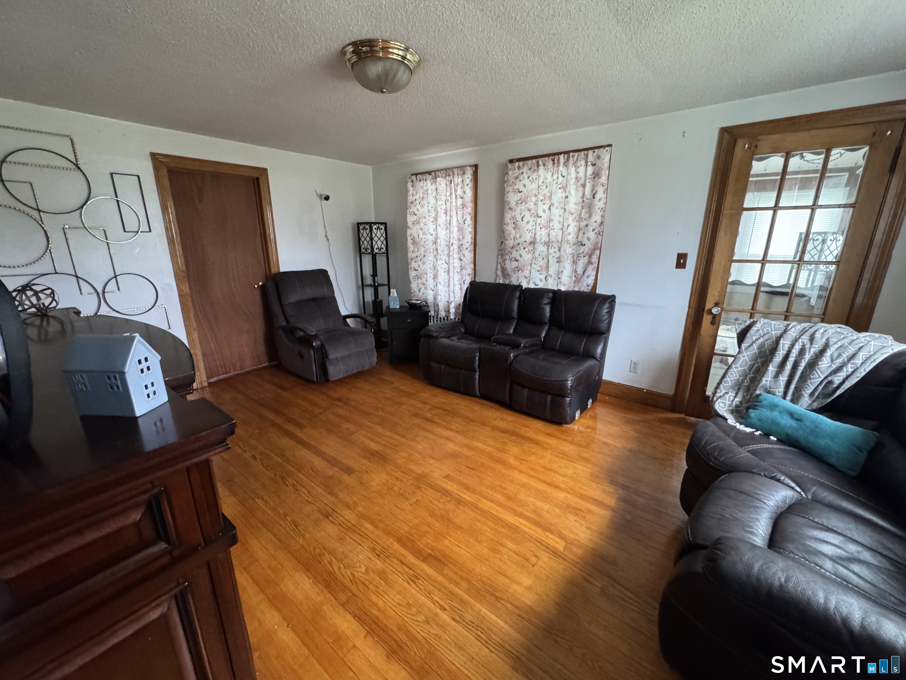 111 Osgood Avenue photo 25