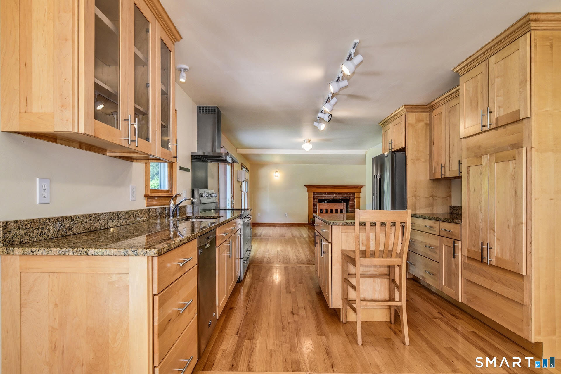 10 Fernwood Road, Westport, Connecticut photo 4