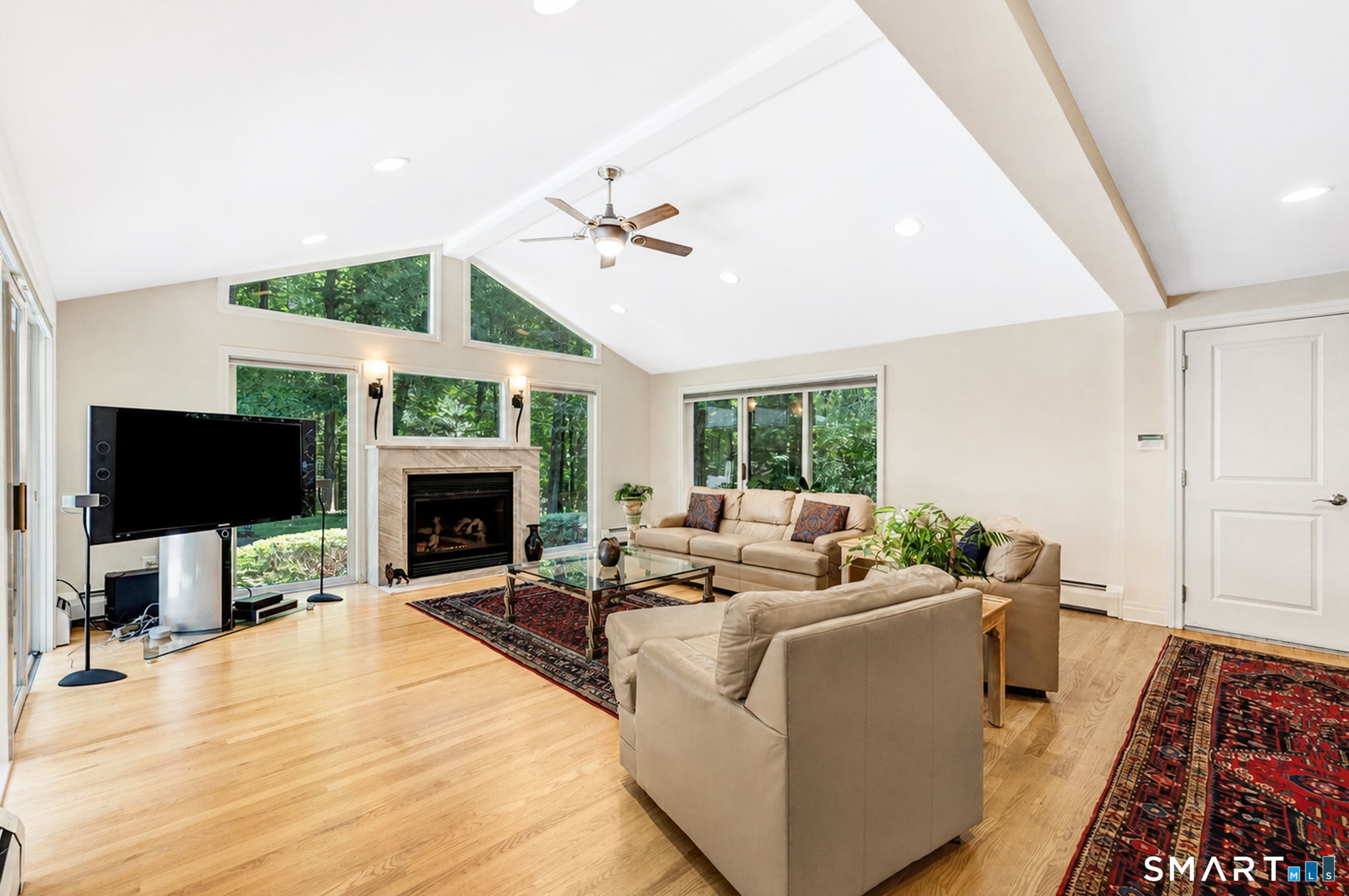 182F Ives Street photo 12