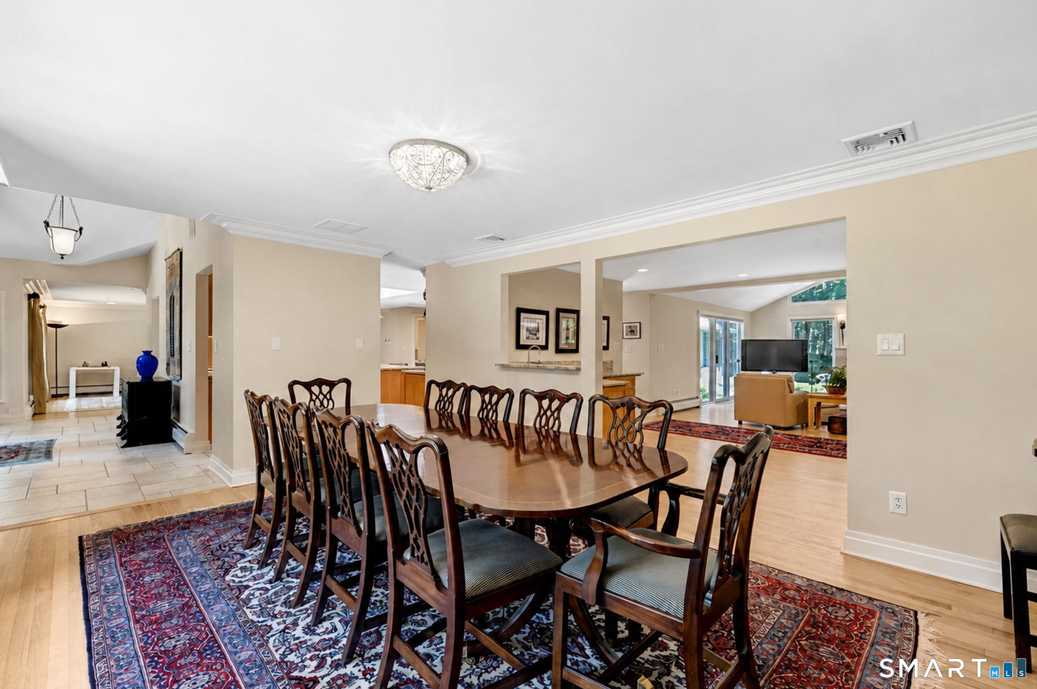 182F Ives Street photo 15