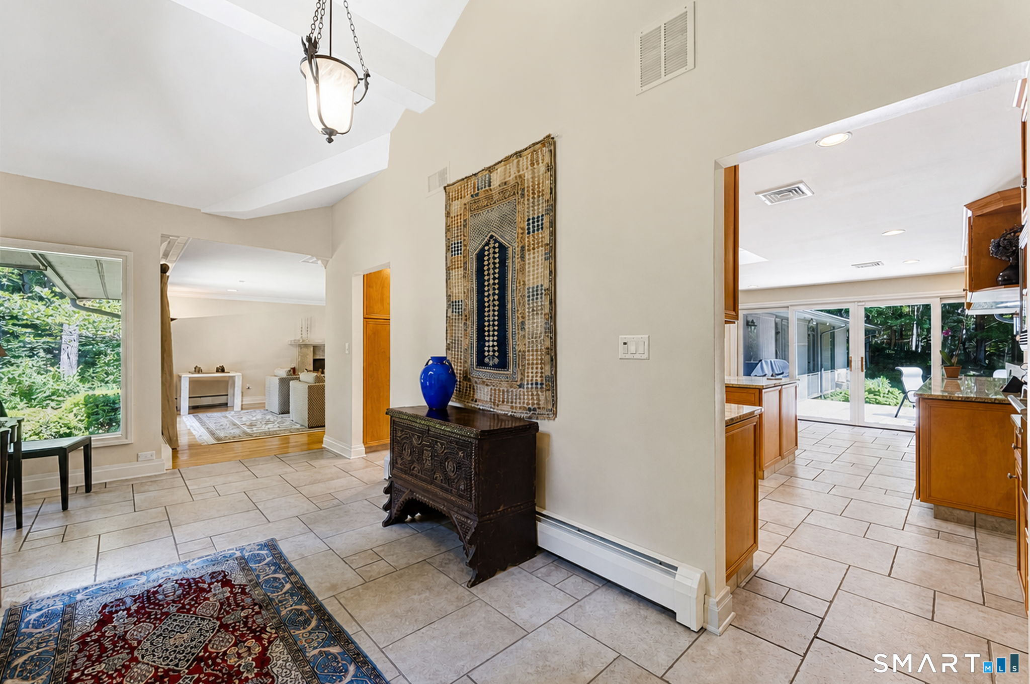 182F Ives Street photo 16