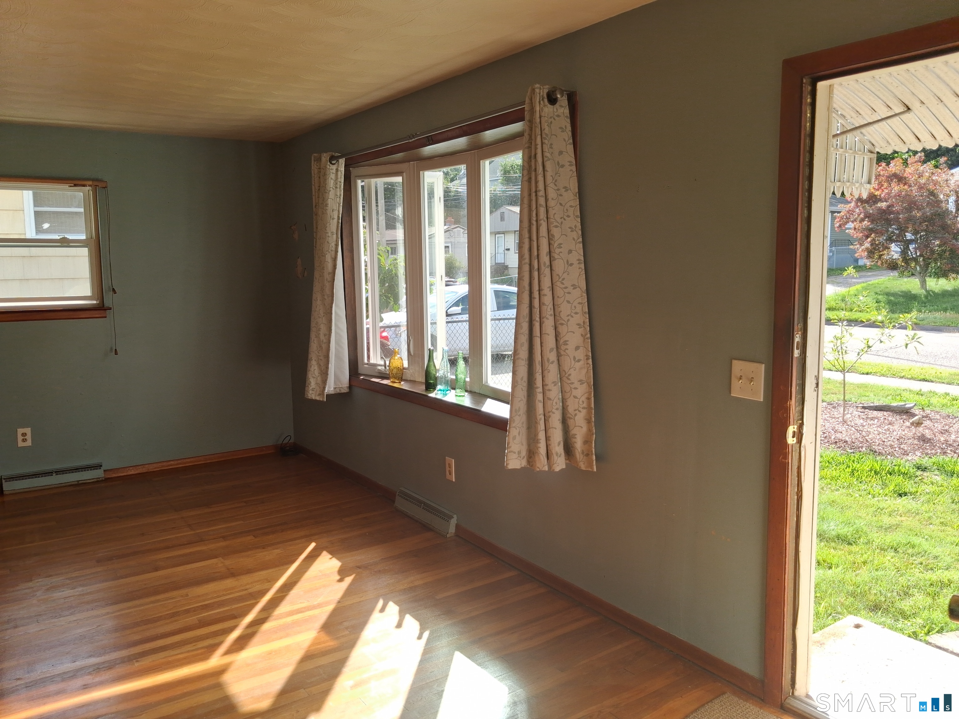 38 Elaine Drive photo 30