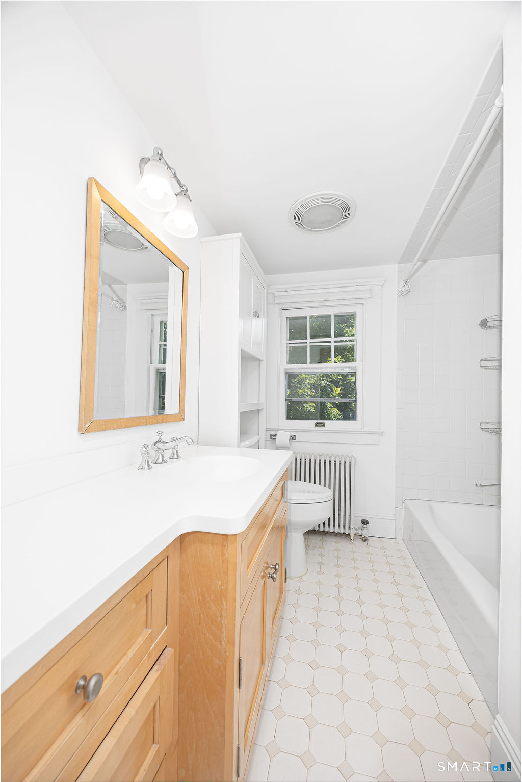 12 Roosevelt Road photo 18