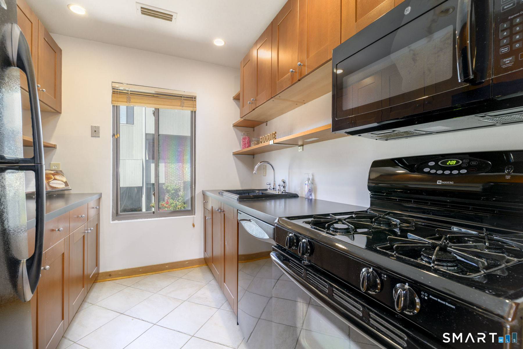 1 Winterberry Lane Unit #1 photo 11