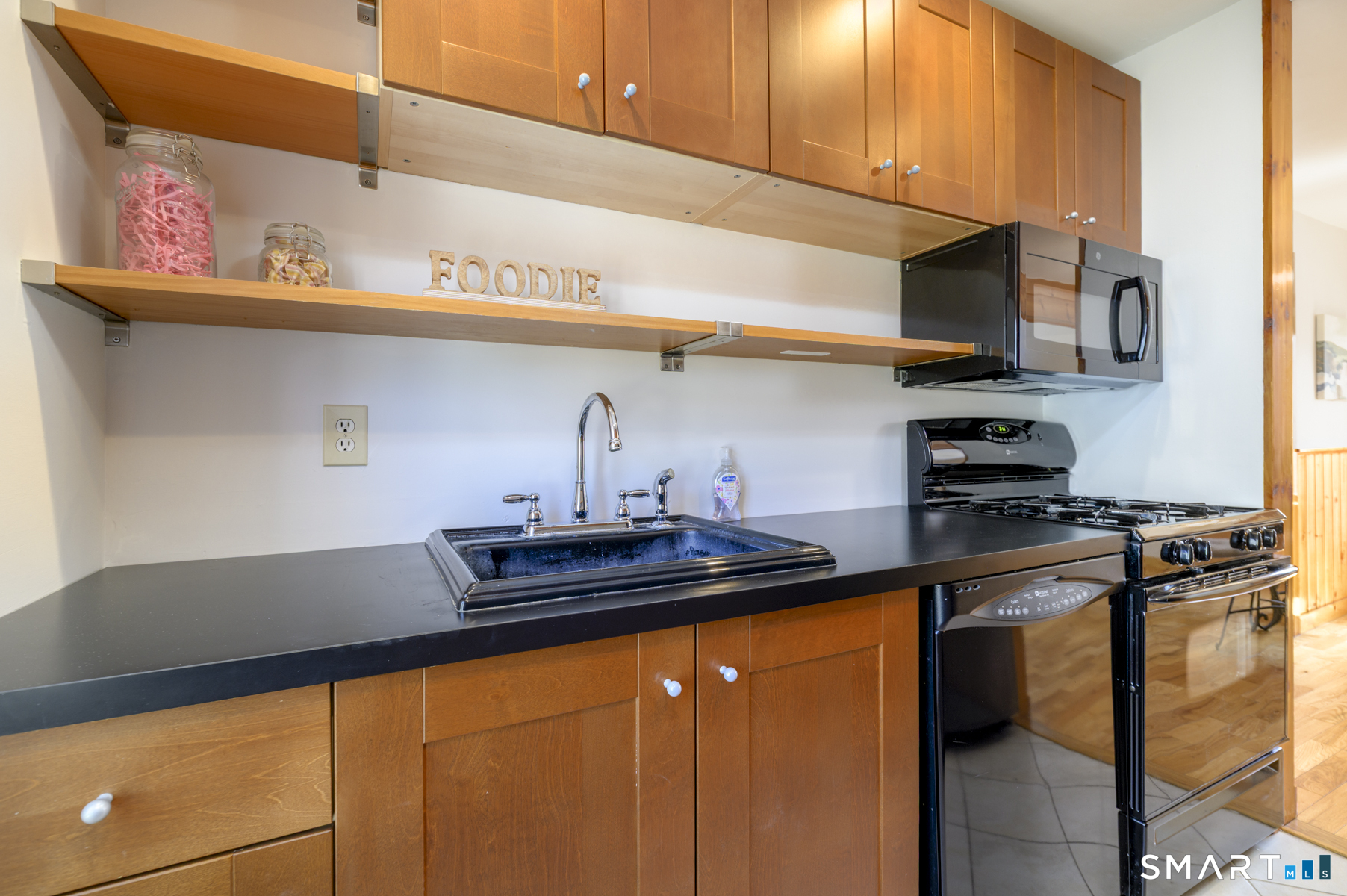 1 Winterberry Lane Unit #1 photo 13