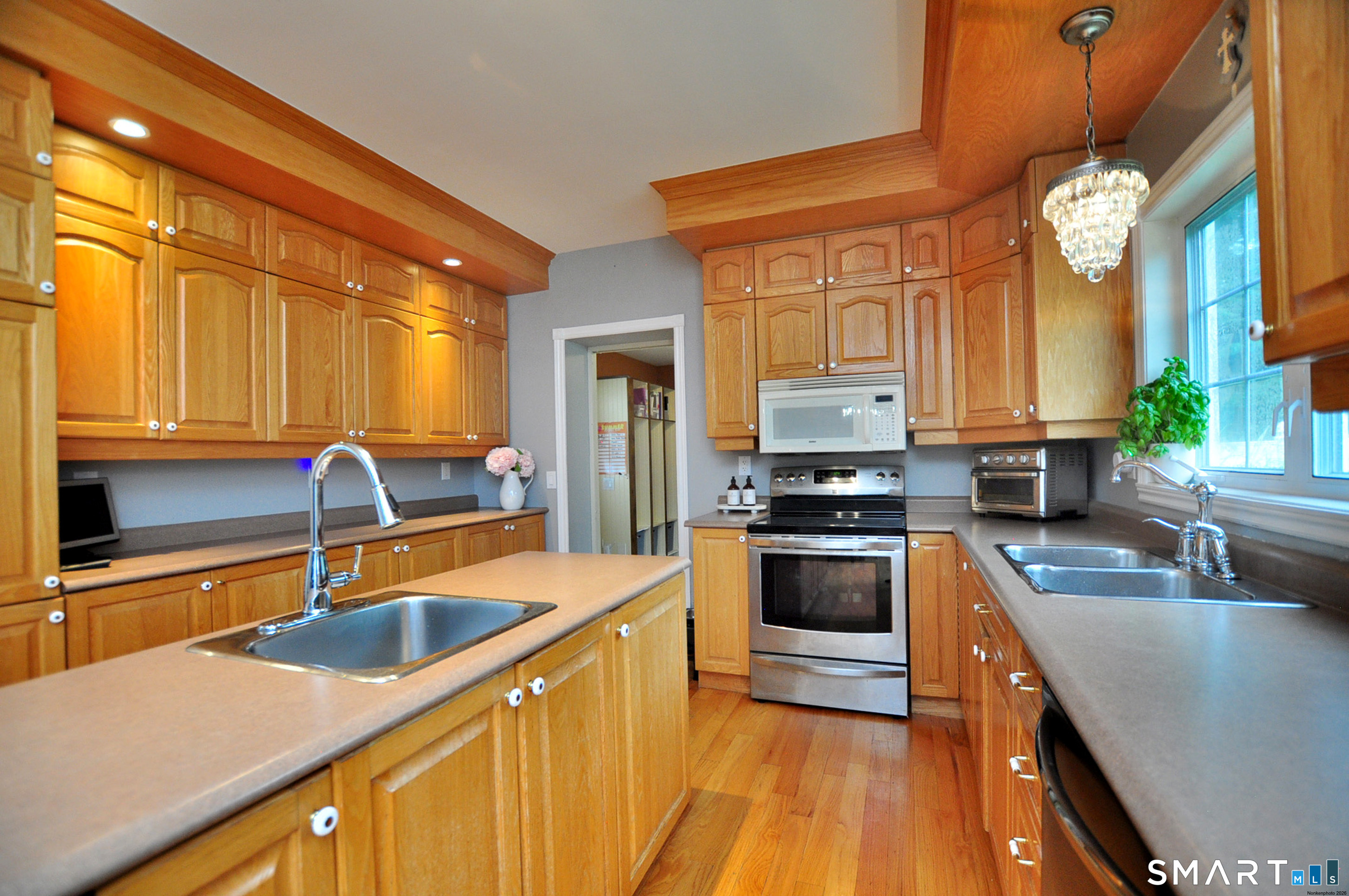 34 Chippenwood Lane photo 6