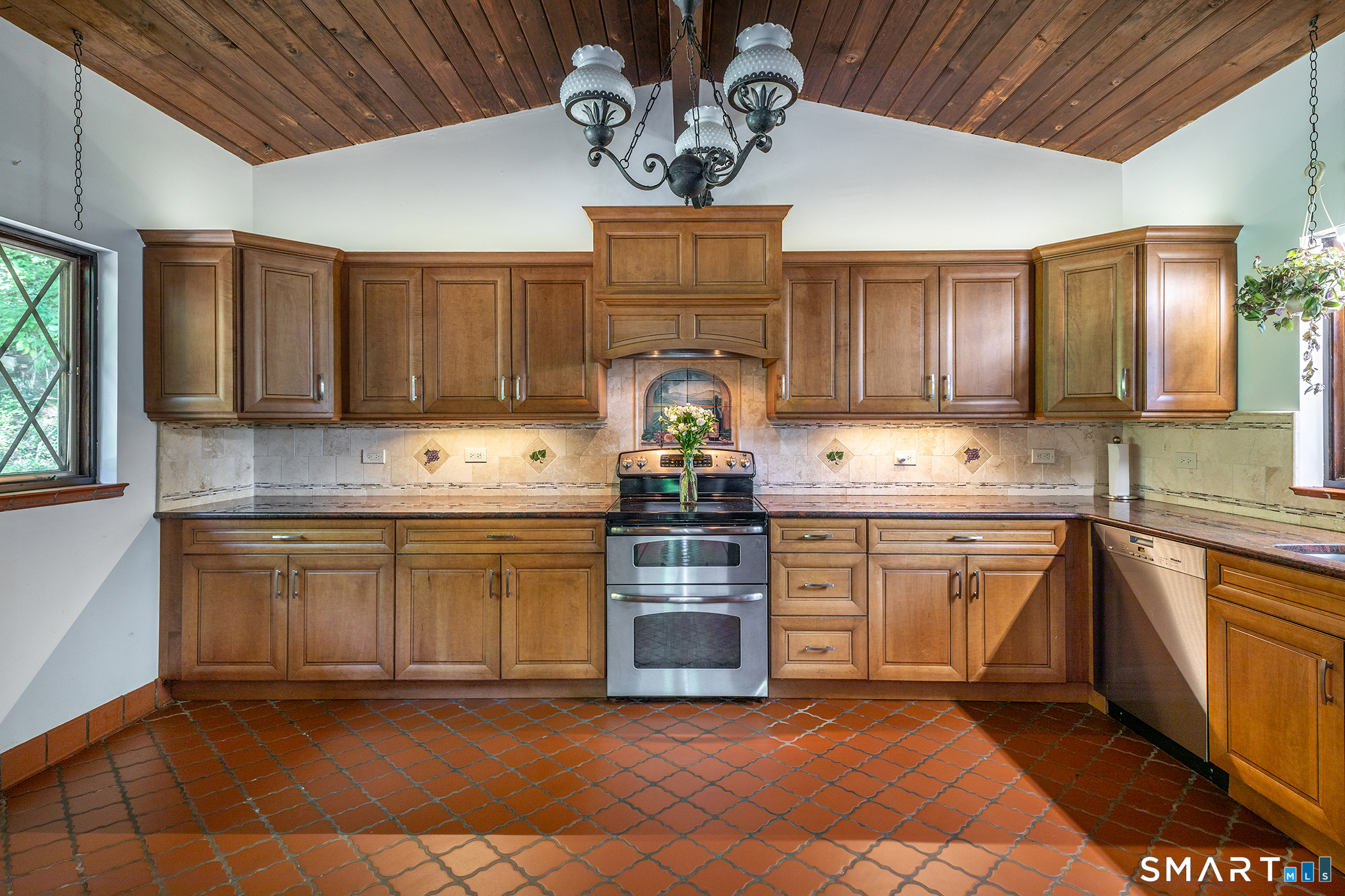 40 Sunset Drive photo 12