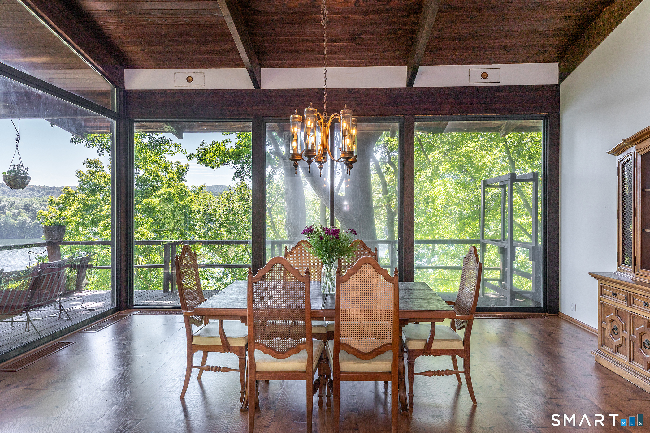 40 Sunset Drive photo 8