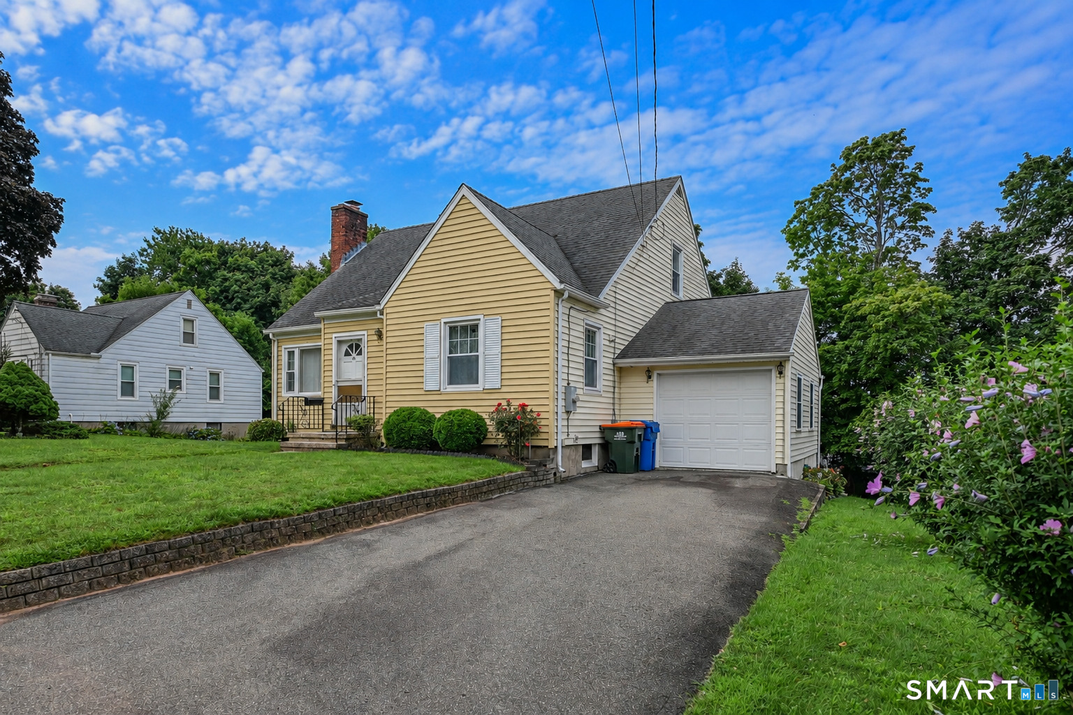 2nd image of 15 Brookdale Rd, Meriden, CT 06450 | MLS# 24195566