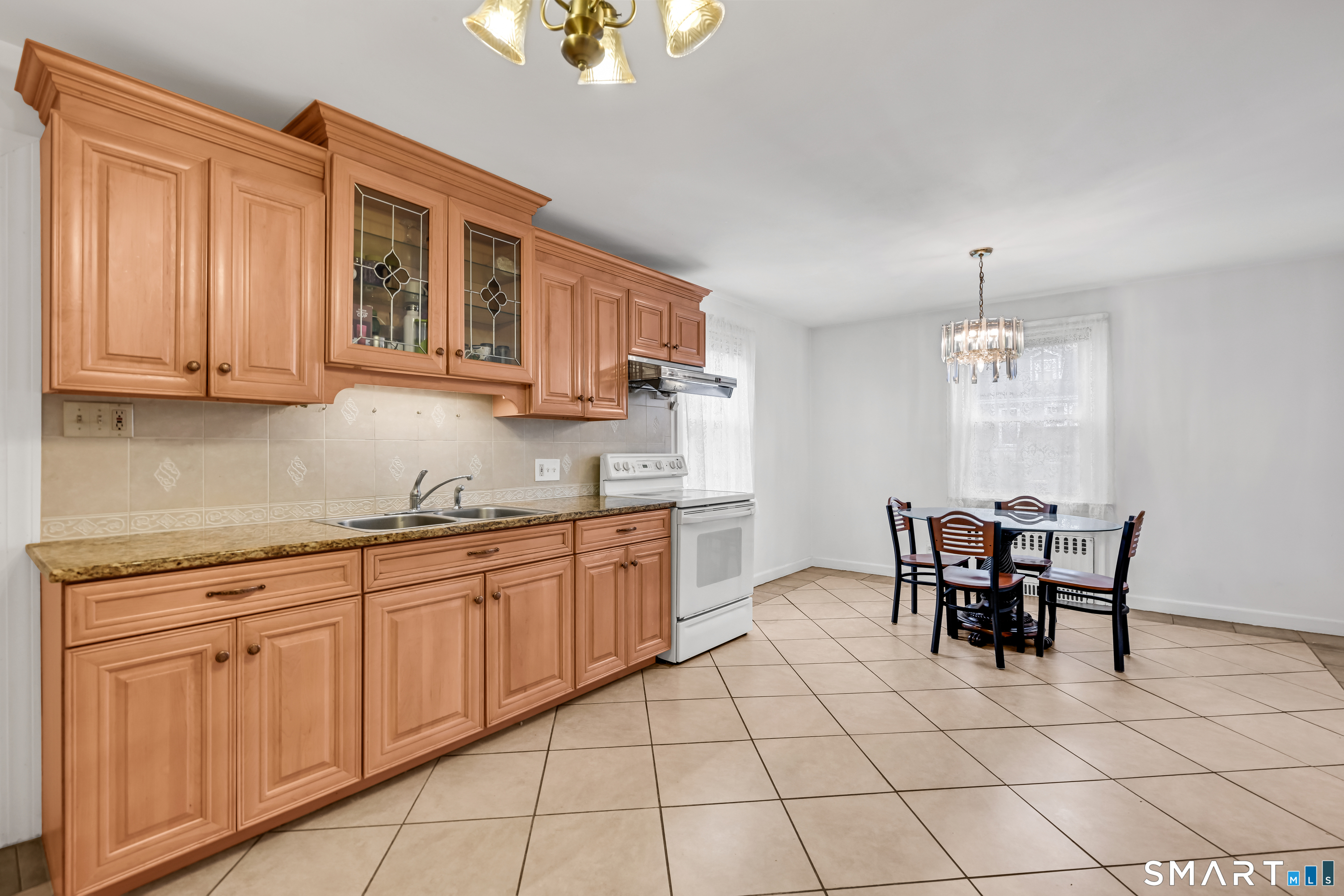 5th image of 15 Brookdale Rd, Meriden, CT 06450 | MLS# 24195566
