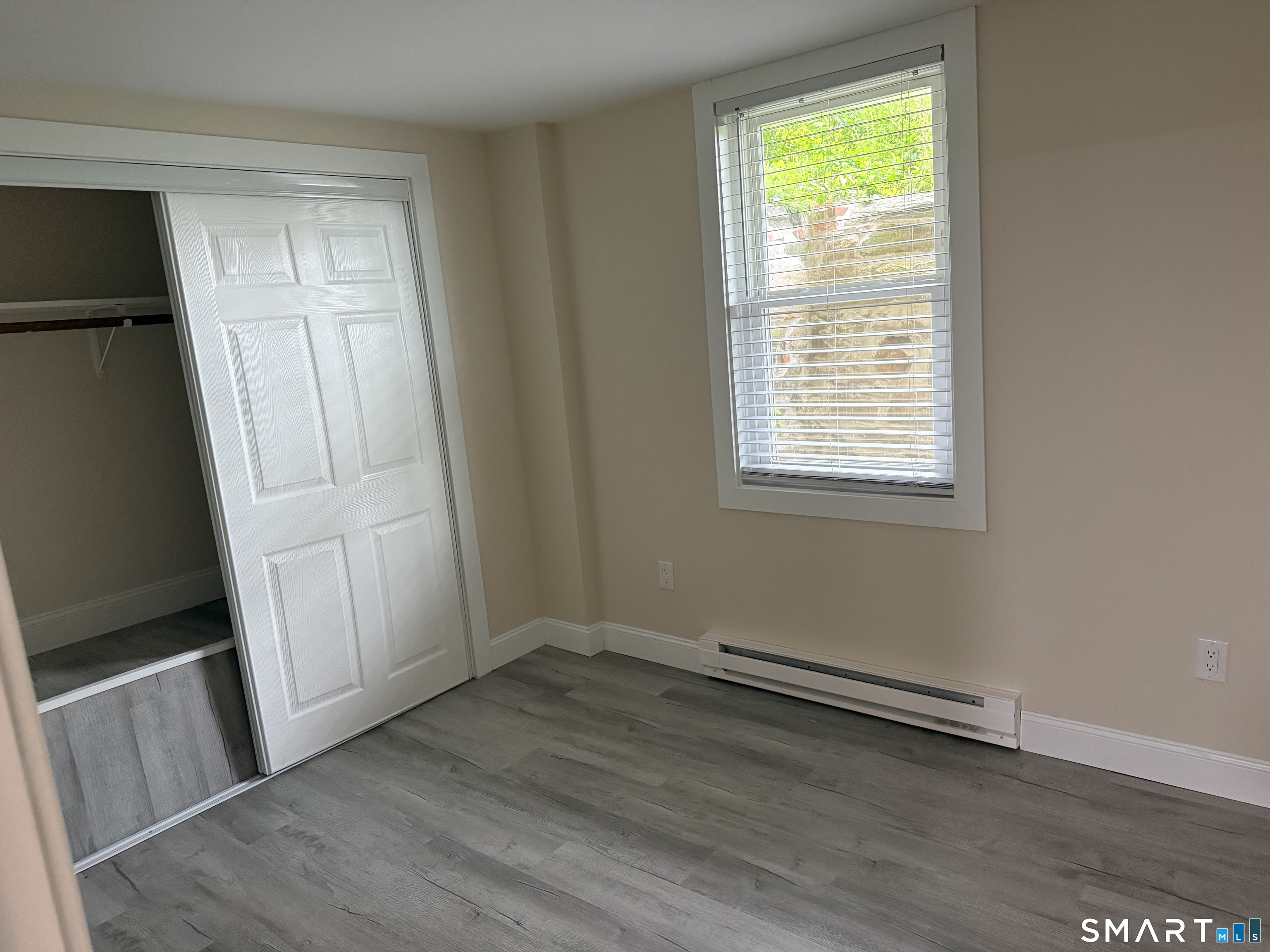 101 Thames Street photo 7