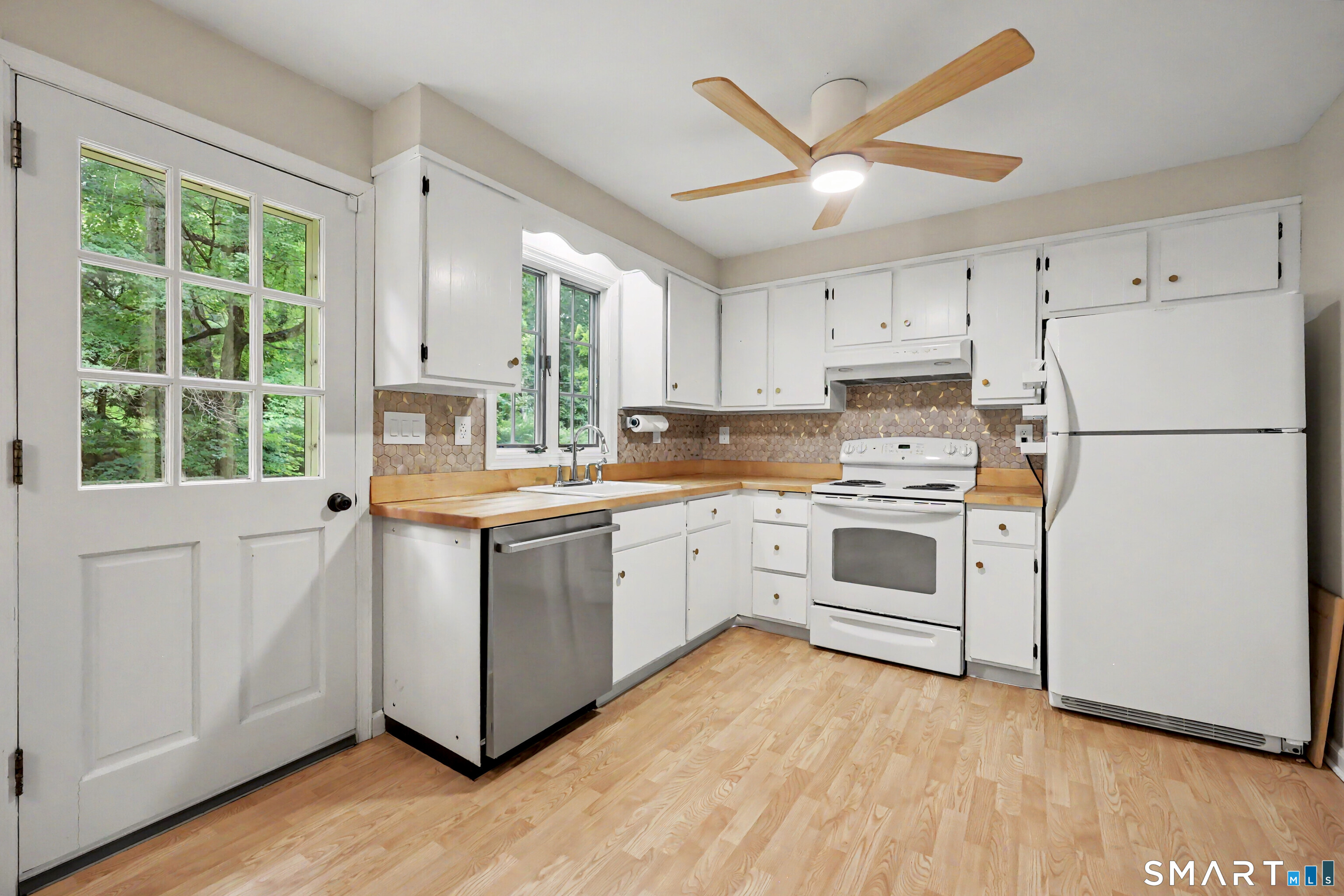 74 Flat Swamp Road photo 14