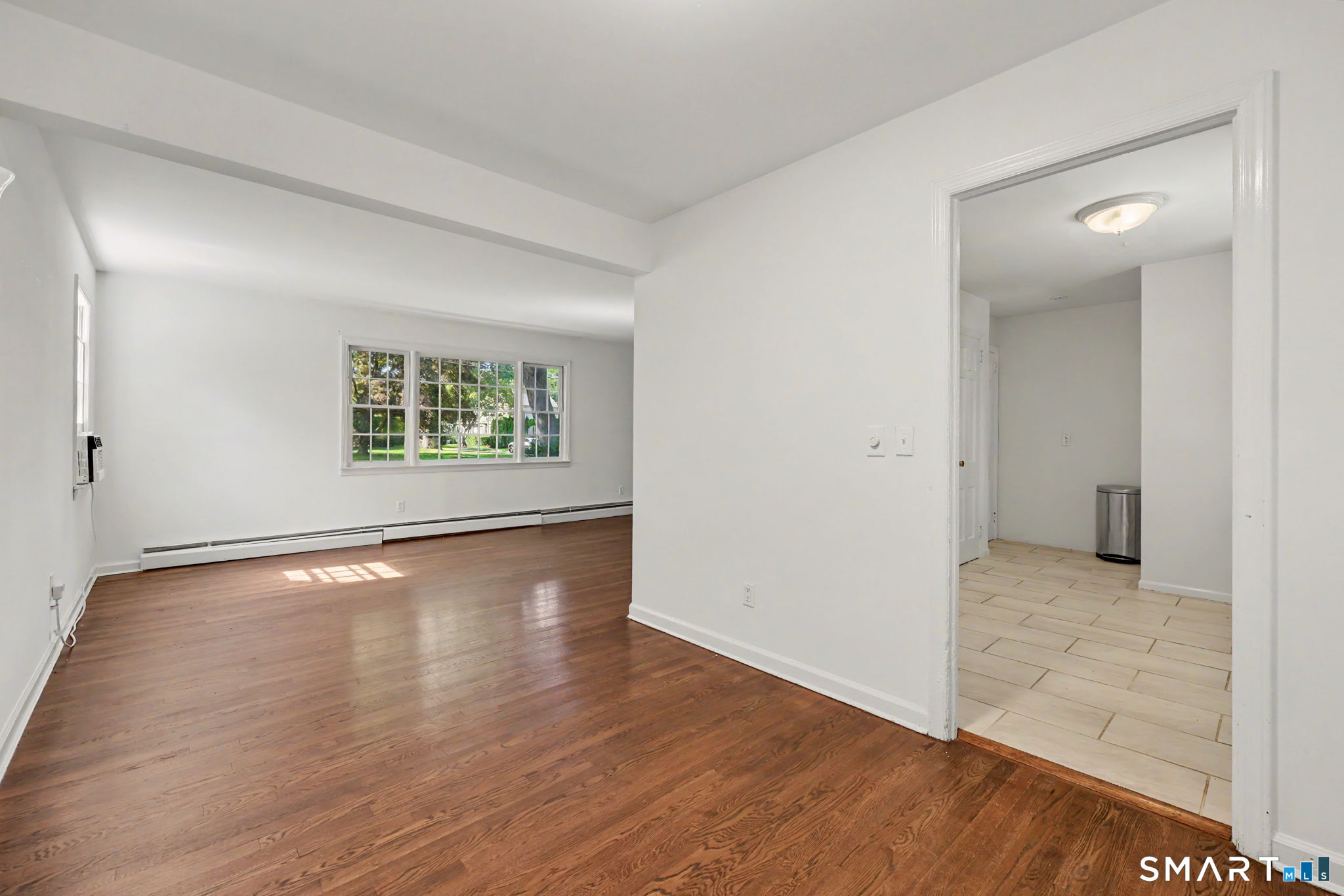 63 Oak Street photo 16