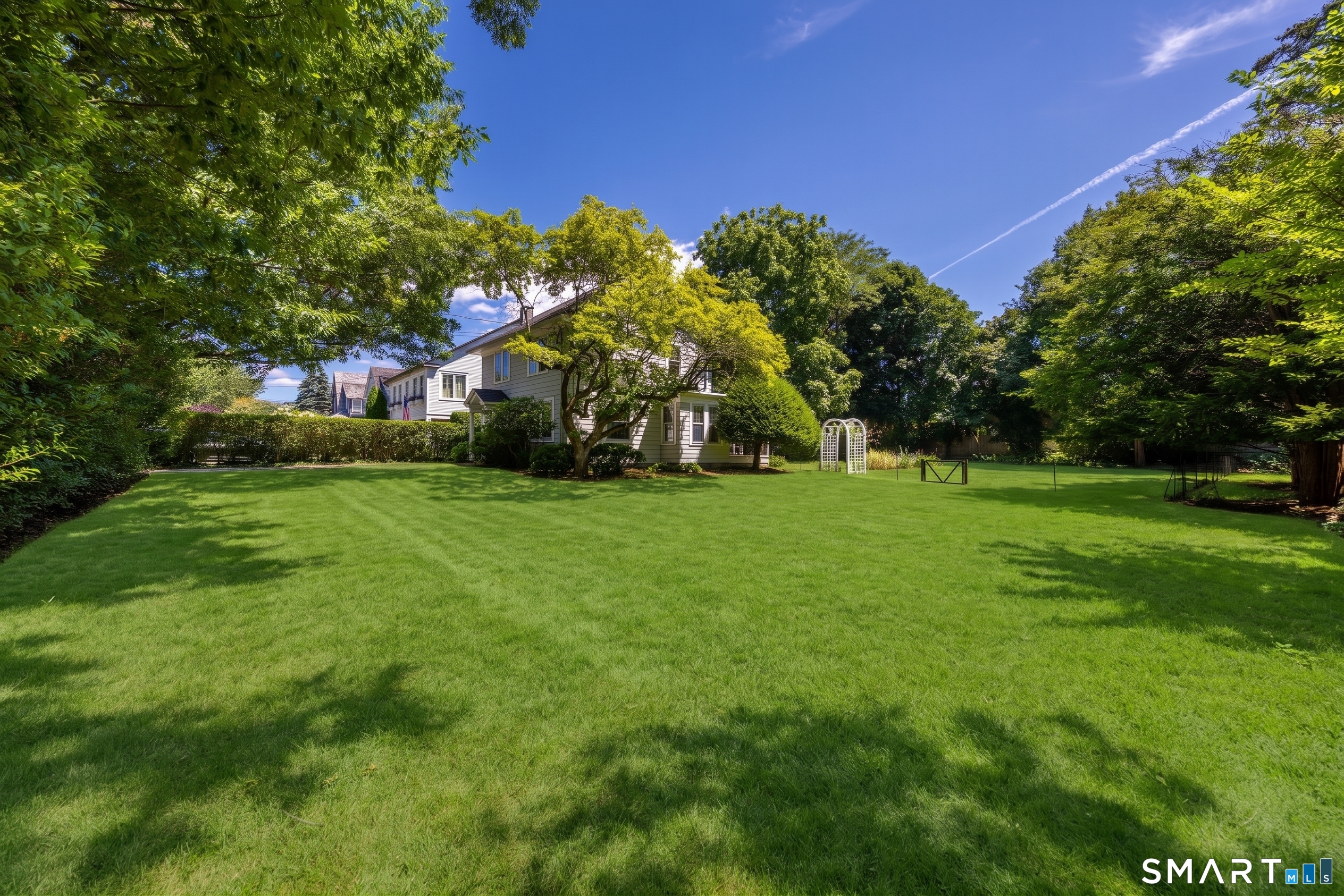 12 Roosevelt Road, Westport, Connecticut photo 3