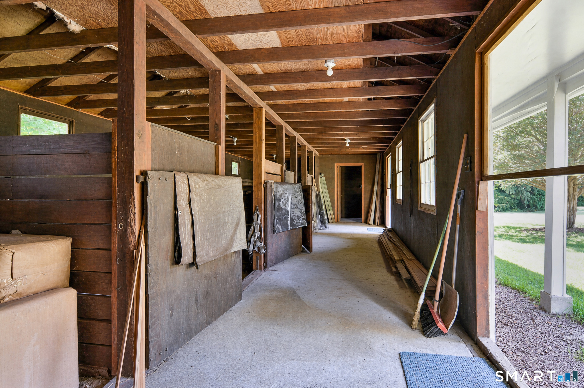 157 Middle River Road photo 38