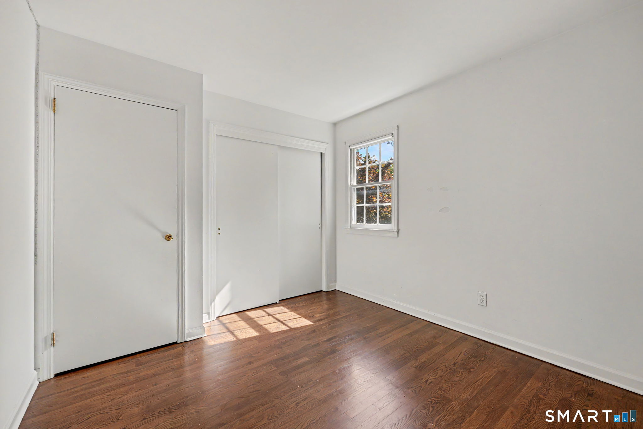 63 Oak Street photo 24