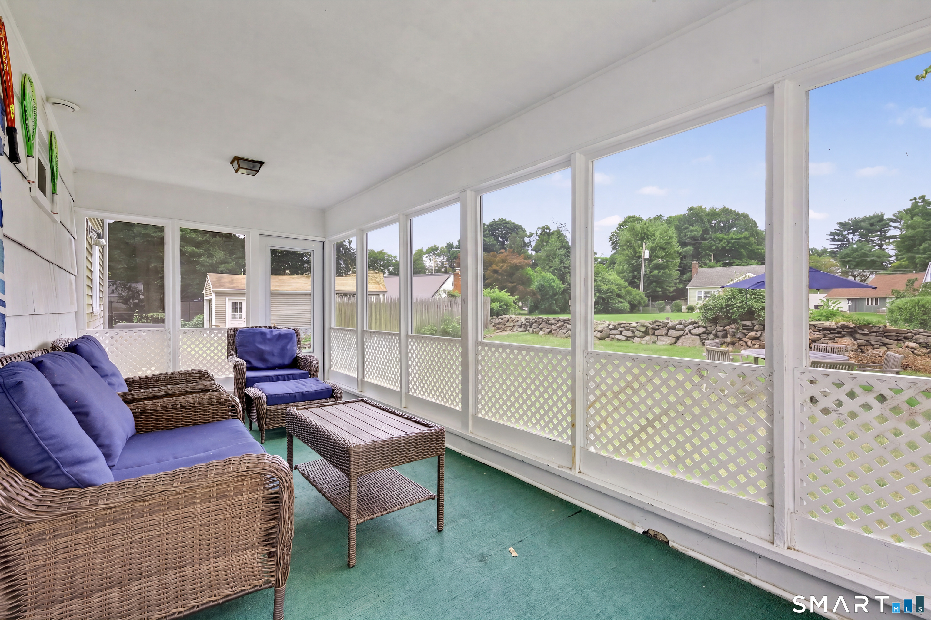 35 Travis Avenue photo 12