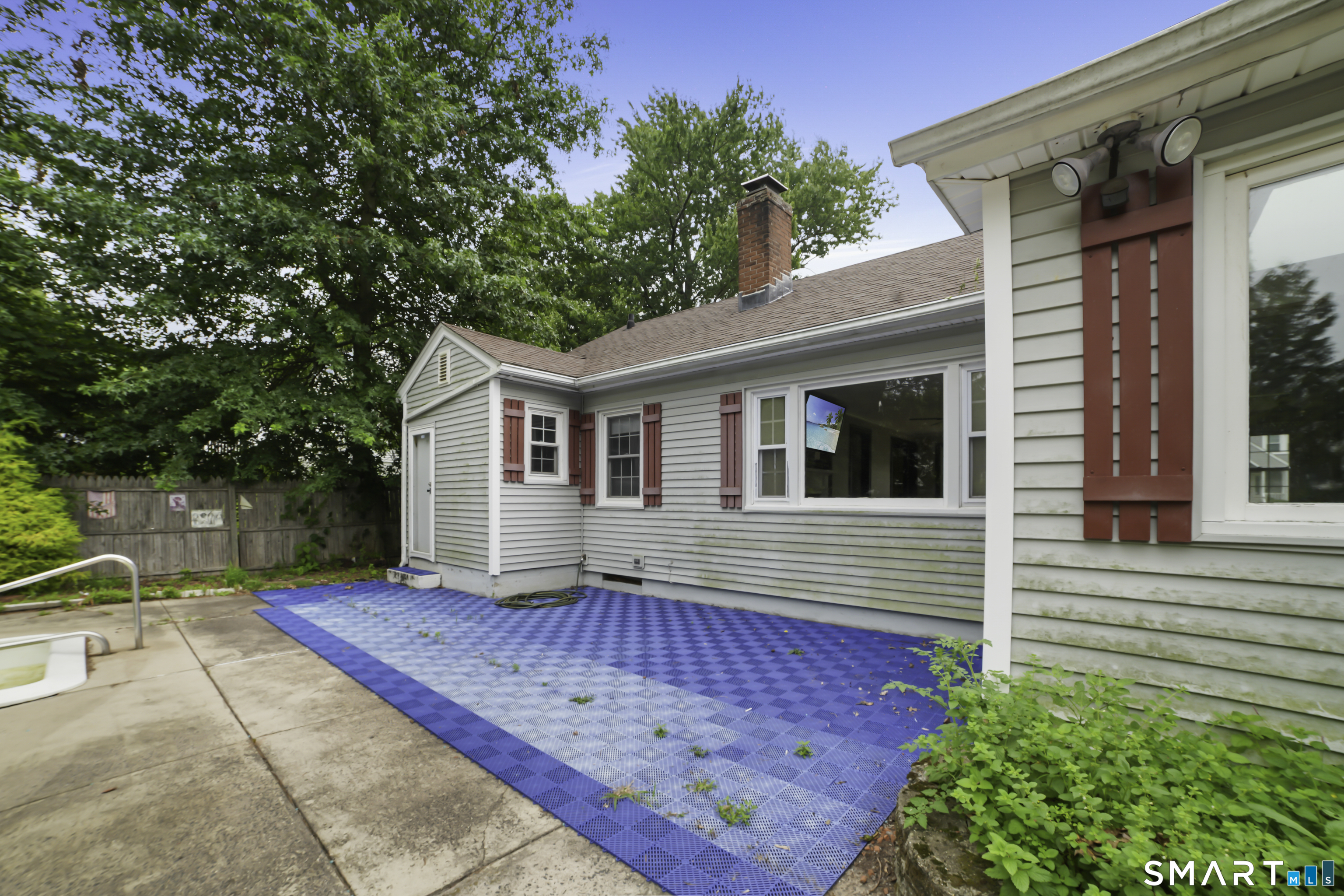 824 Randolph Road photo 38