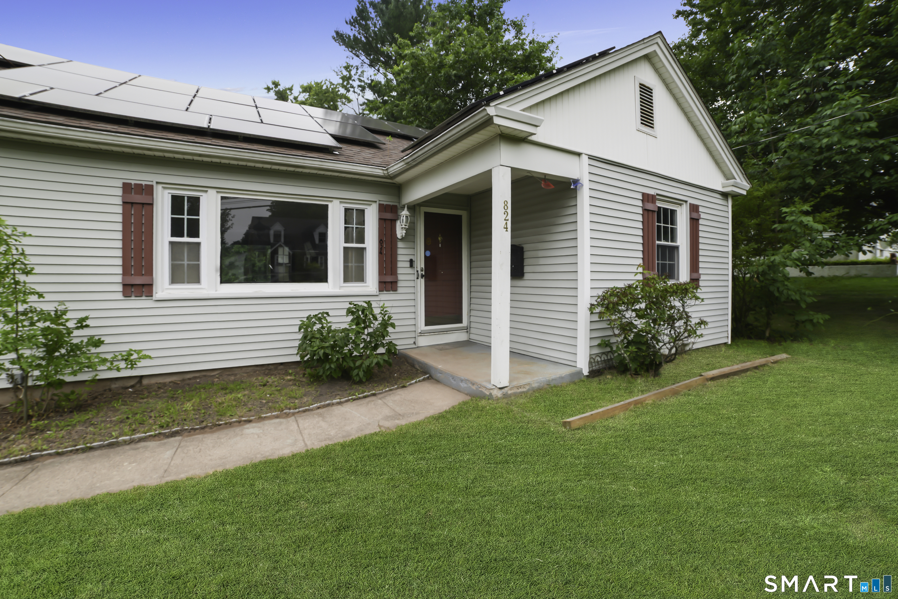 824 Randolph Road photo 5