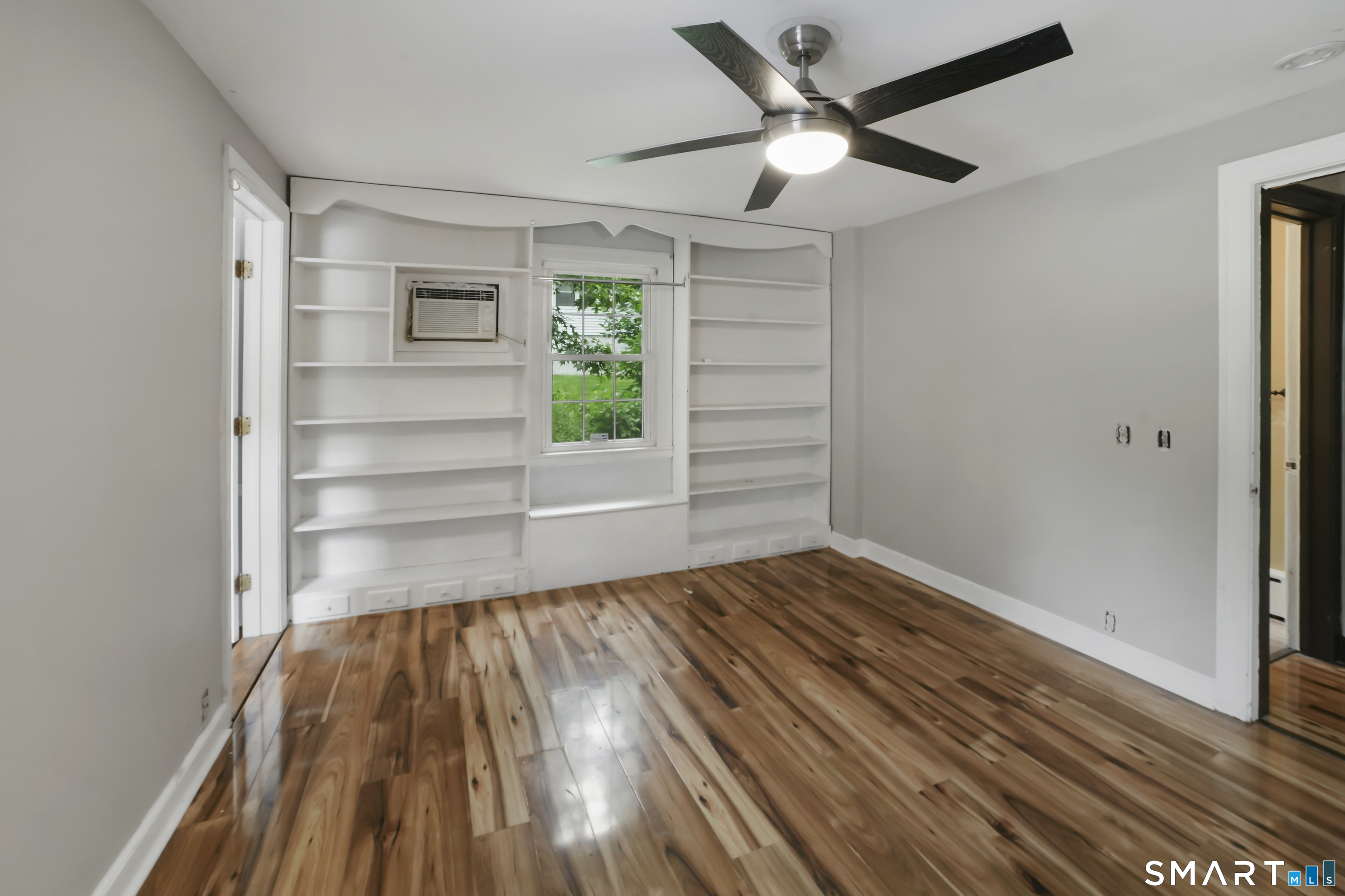 824 Randolph Road photo 27