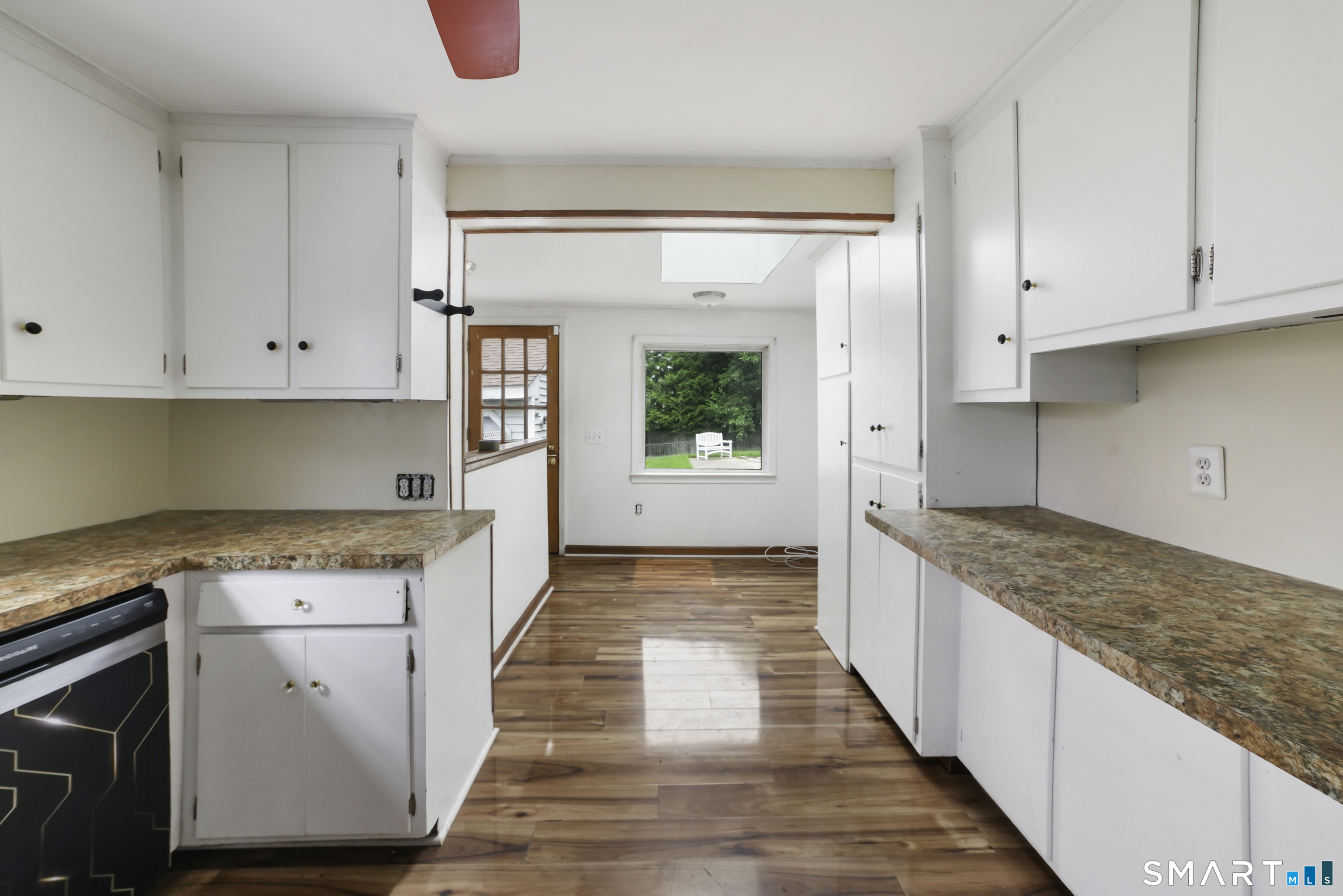 824 Randolph Road photo 23