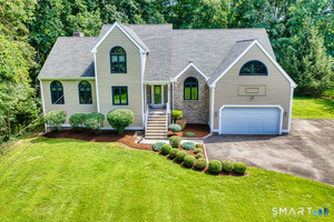 133 Bug Hill, Monroe