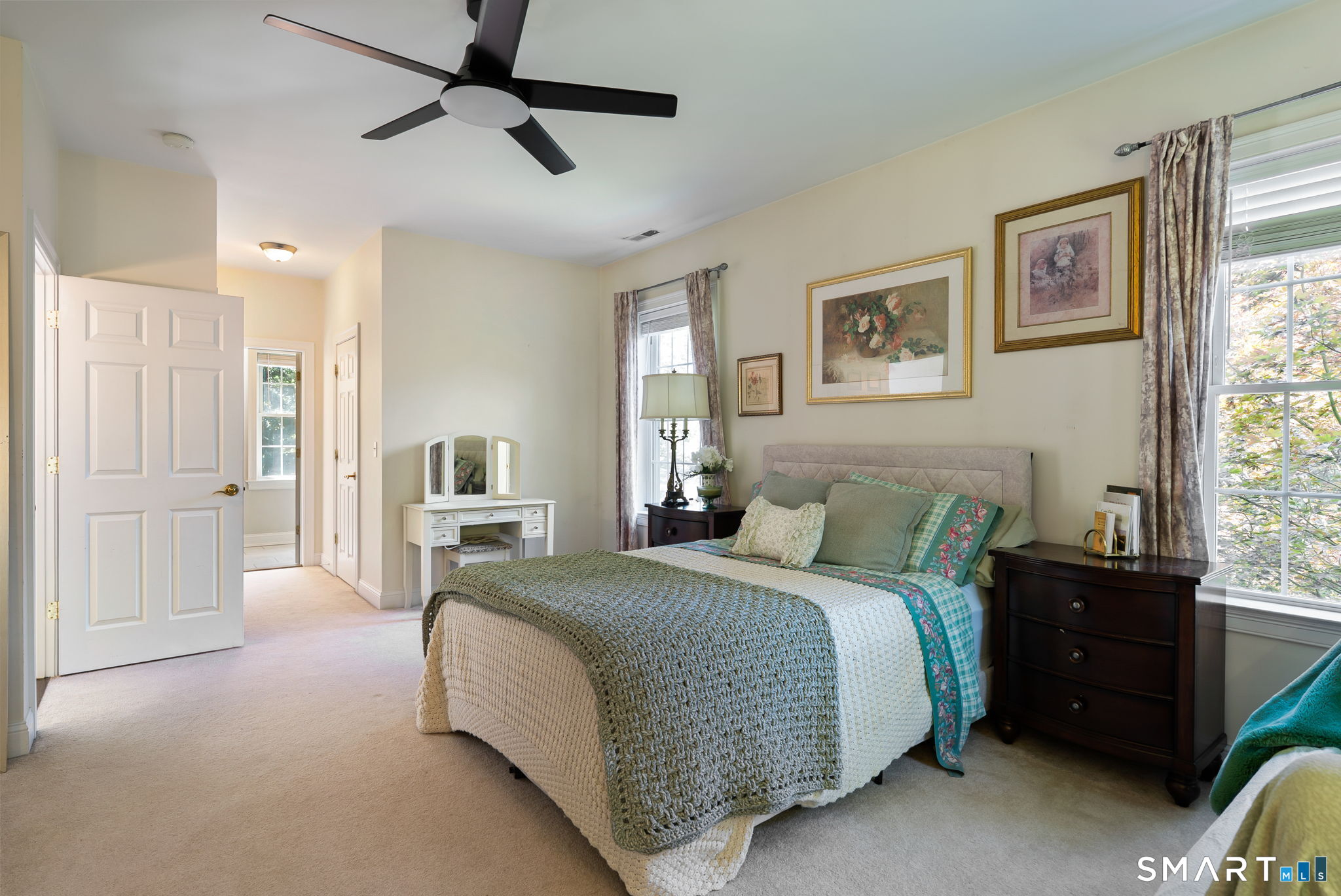 20 High Point Commons photo 17