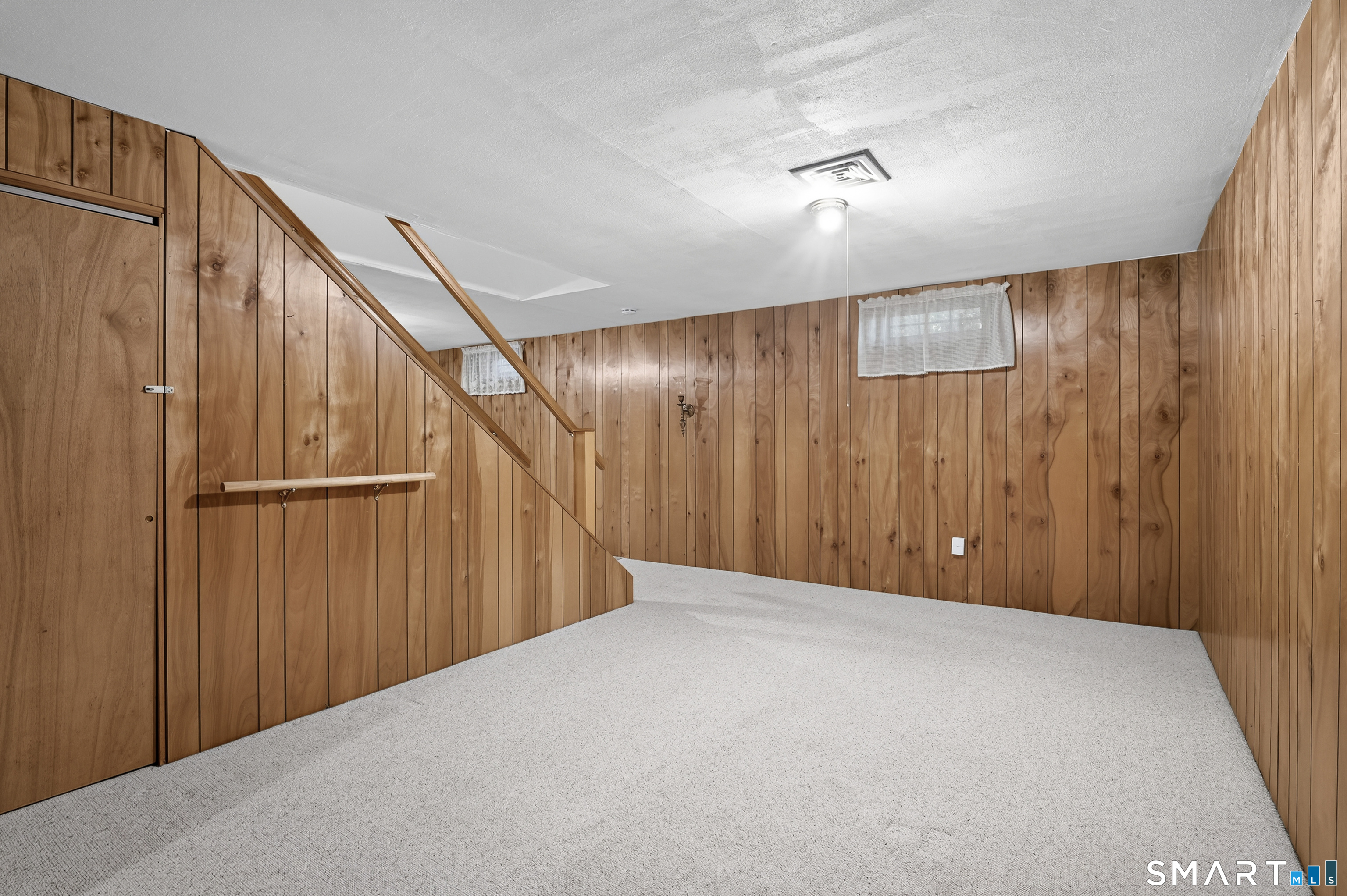 12 Esquire Drive  Unit #A photo 23