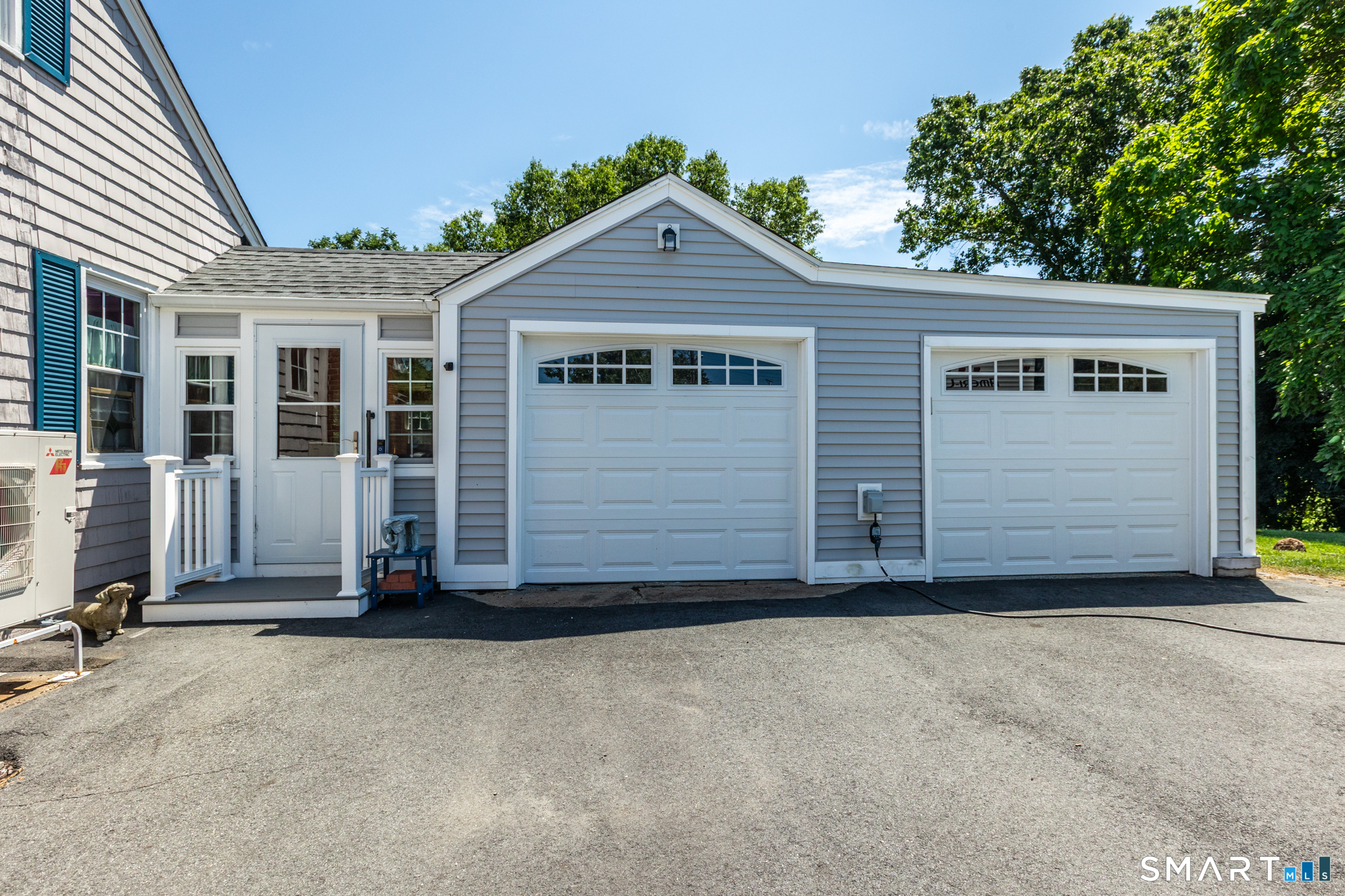 17 Buckingham Road photo 2