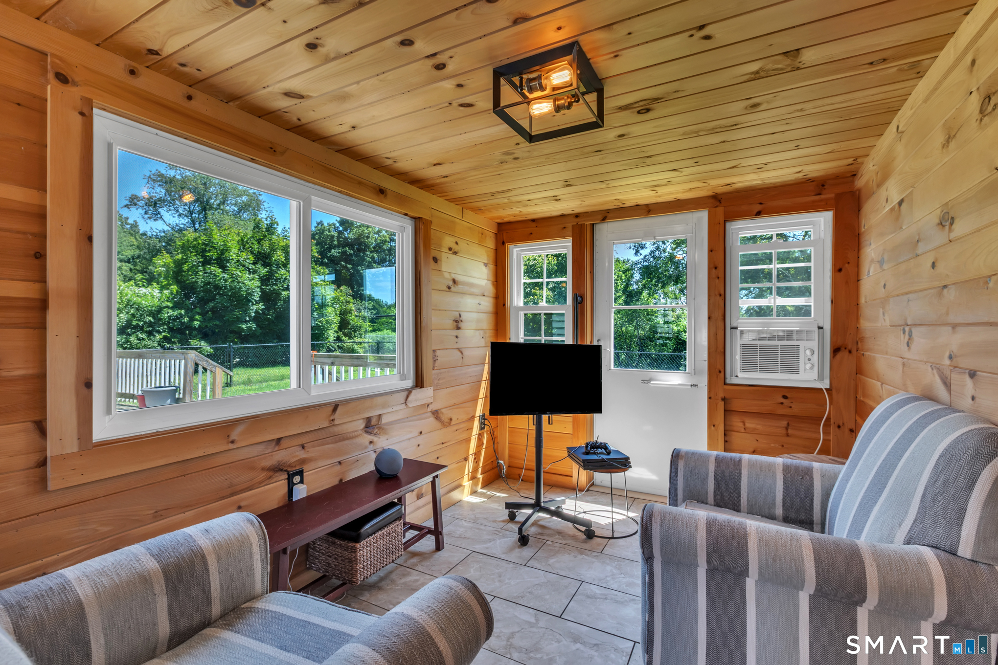 17 Buckingham Road photo 8