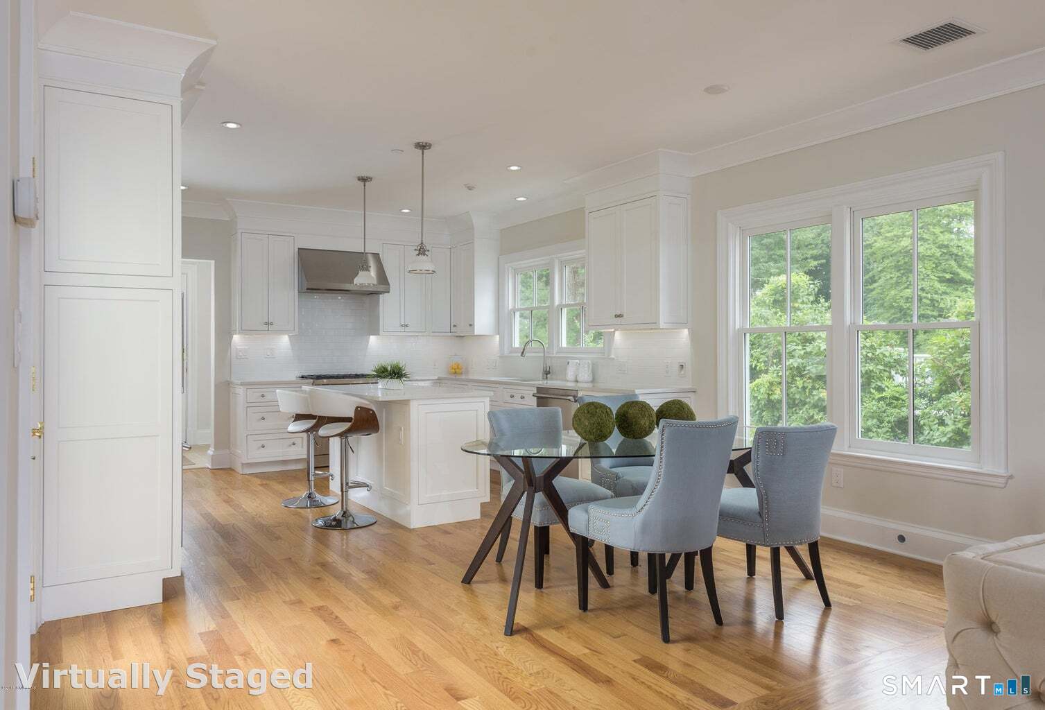 65 Sherwood Place, Greenwich, Connecticut photo 5