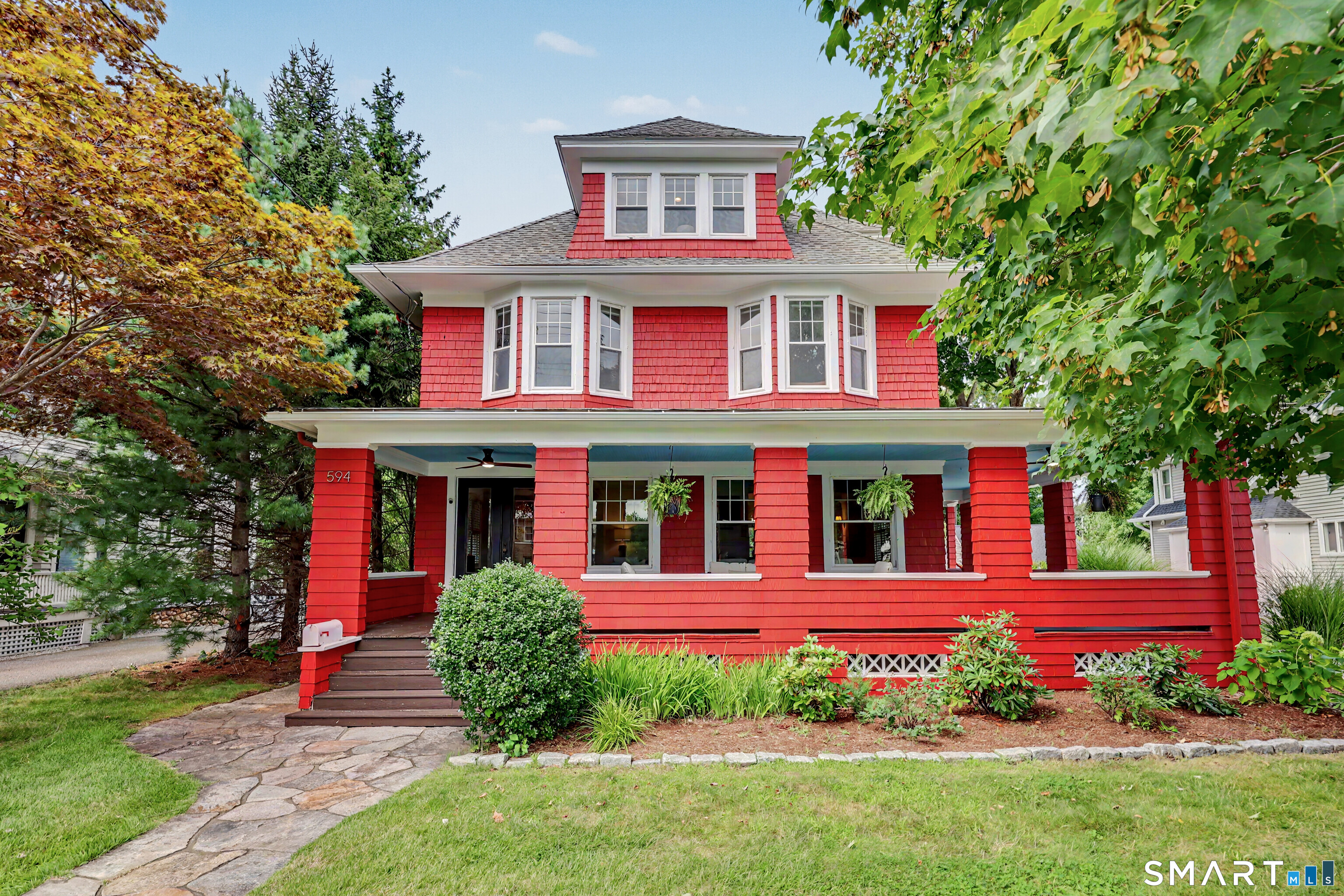 594 Stratfield Road, Fairfield, Connecticut 06825