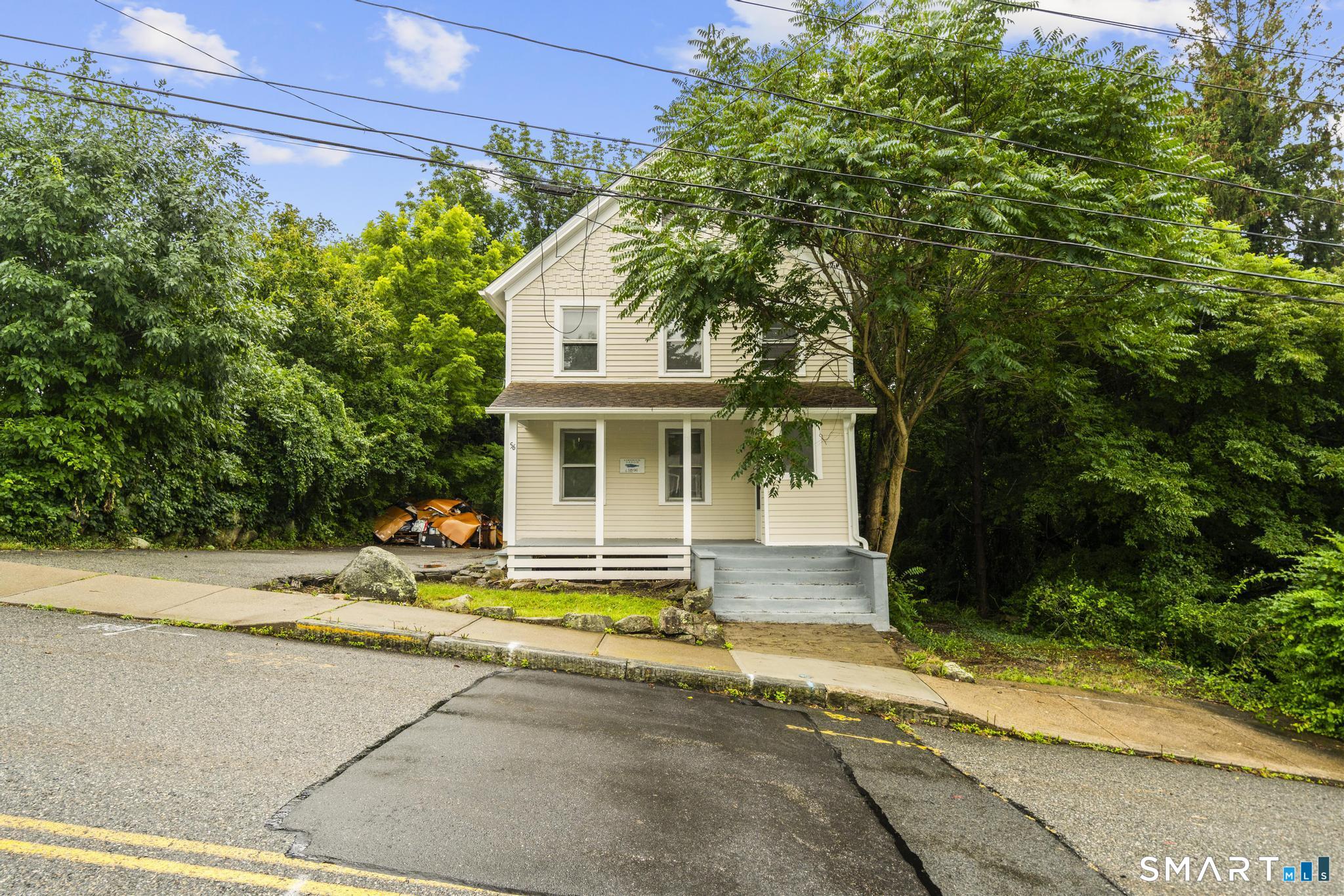 56 Evergreen Avenue photo 2