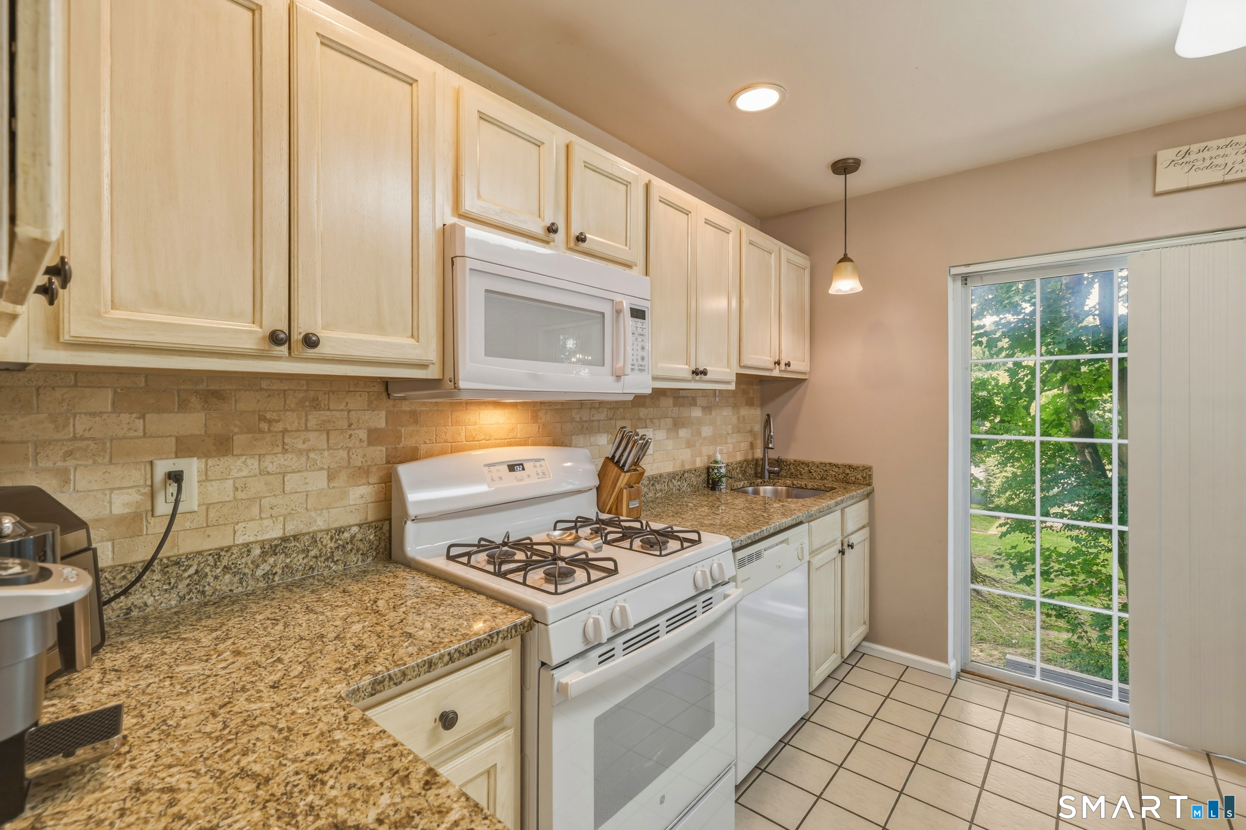 Photo 2 of Townhouse for sale at 11 Mannions Ln #21, Danbury, CT 06810 | MLS# 24183600 | Listing updated on 2026-09-09