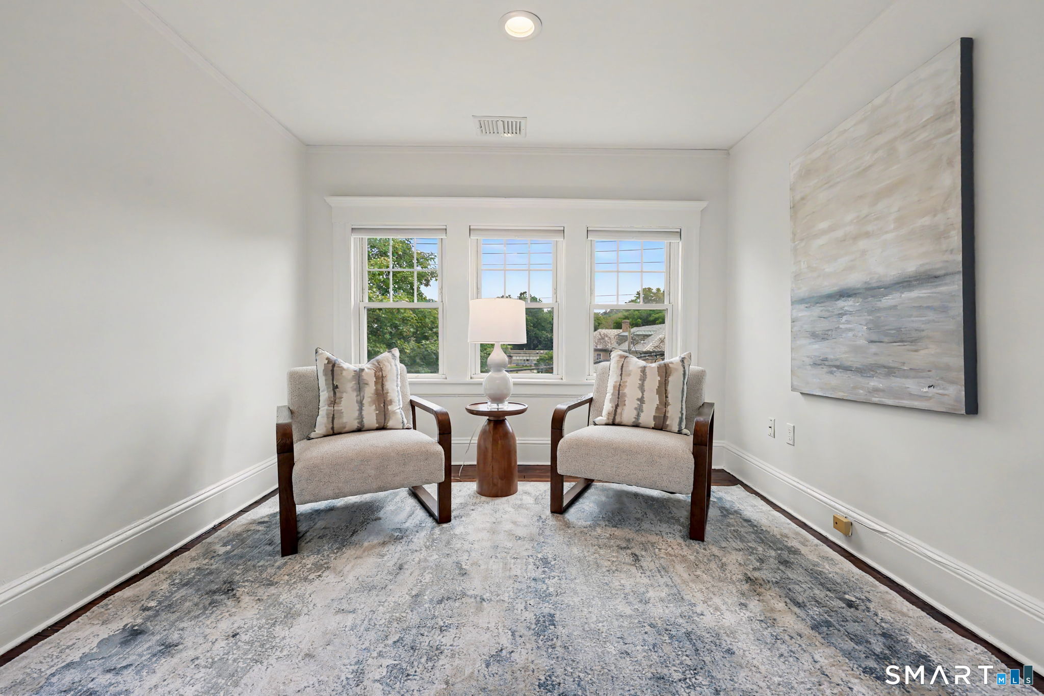 594 Stratfield Road photo 25