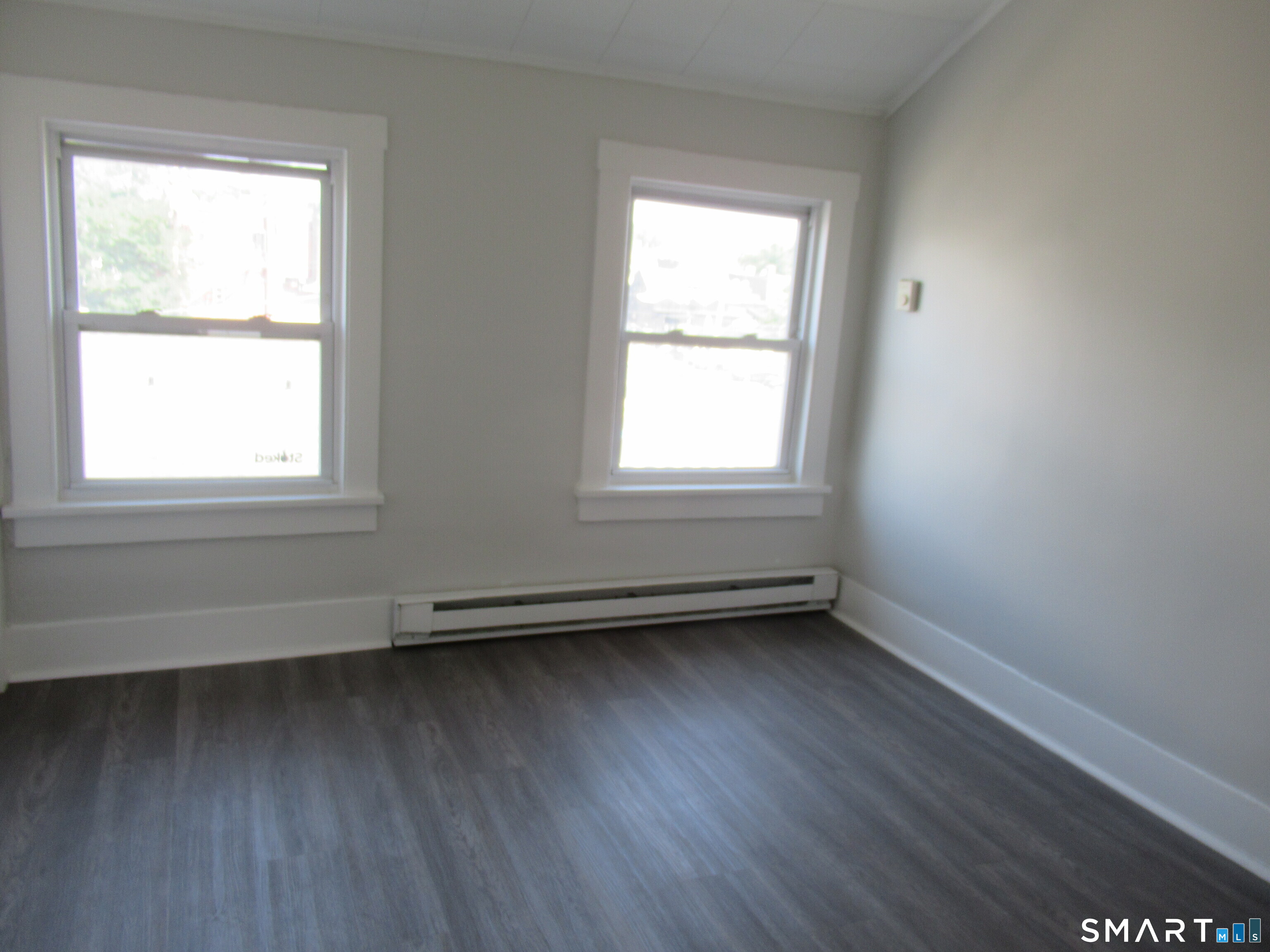Foto 7 de Apartamento en renta en 81 Jetland Street #3, Bridgeport, CT — $1,900/mes