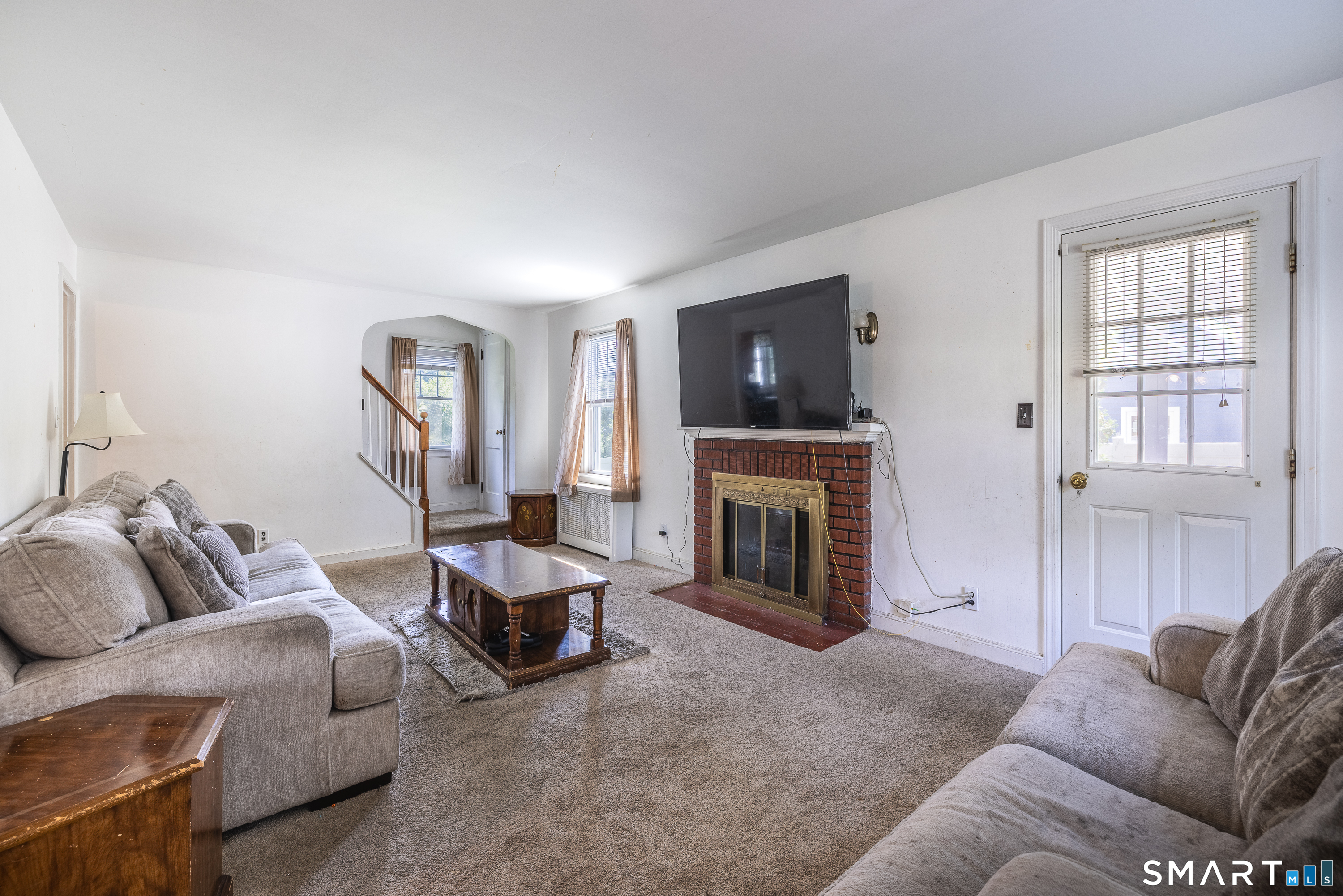 2nd image of 810 Huntington Turnpike, Bridgeport, CT 06610 | MLS# 24197126