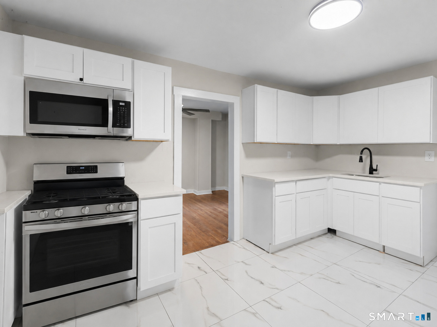 56 Evergreen Avenue photo 12