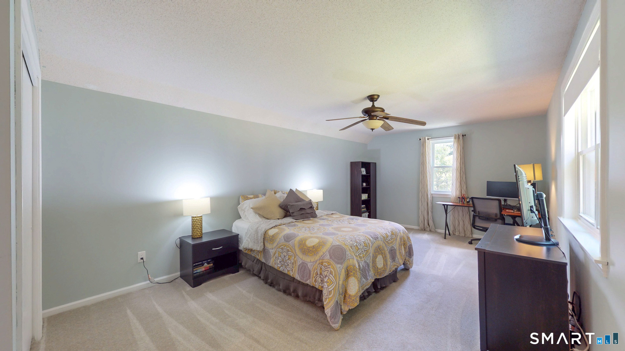 22 Canterbury Lane photo 39