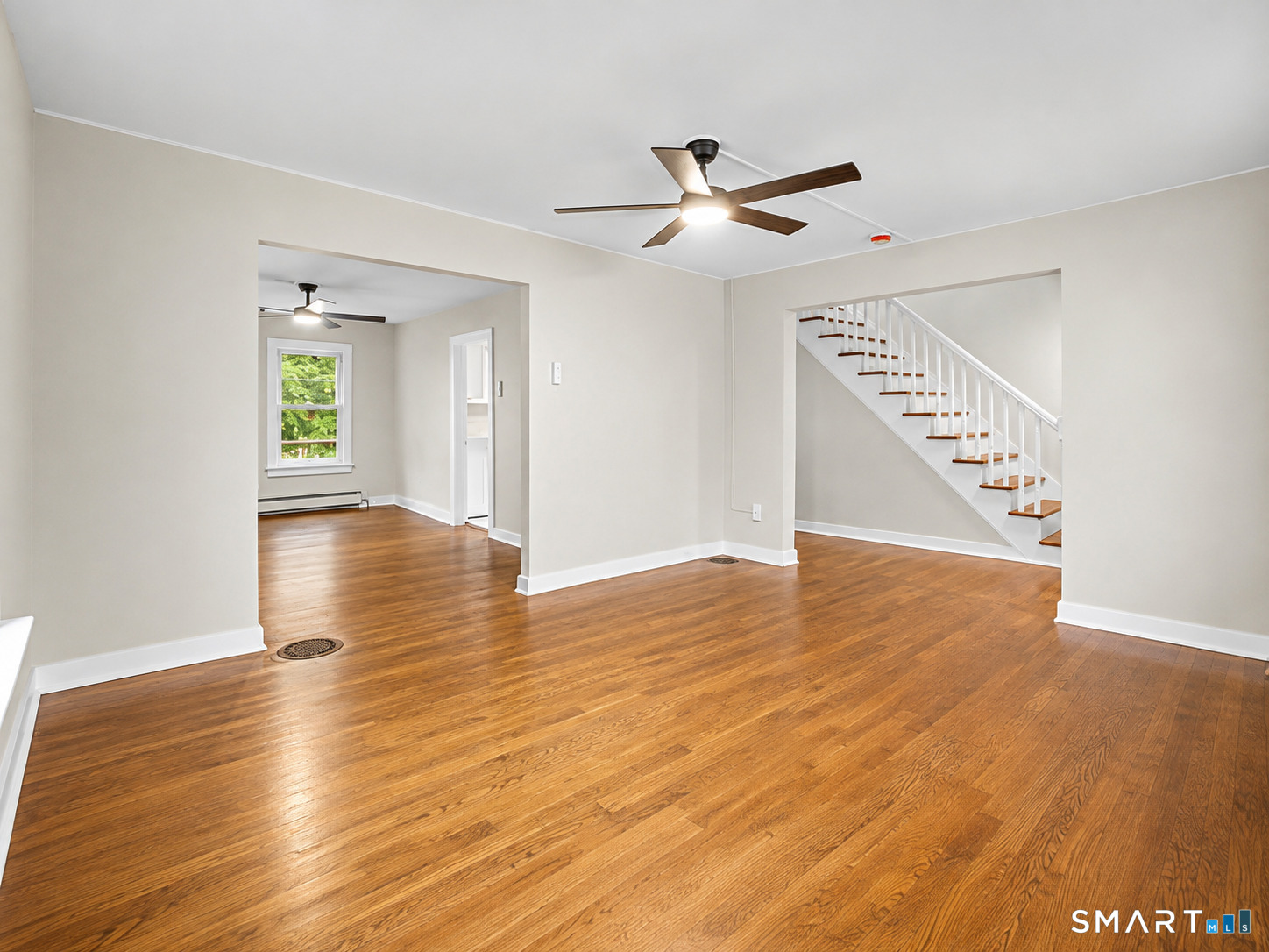 56 Evergreen Avenue photo 6