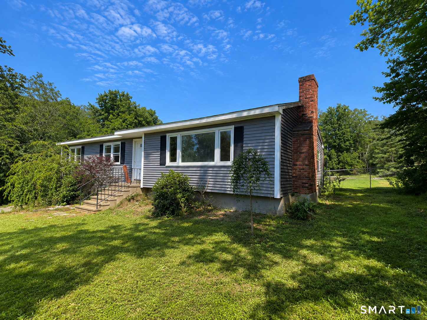 44 Winding Road photo 2