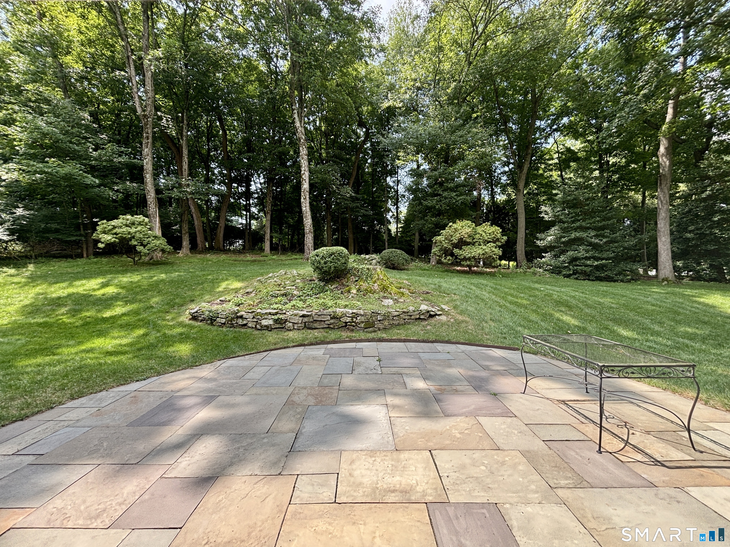 23 Pequot Trail, Westport, Connecticut photo 3