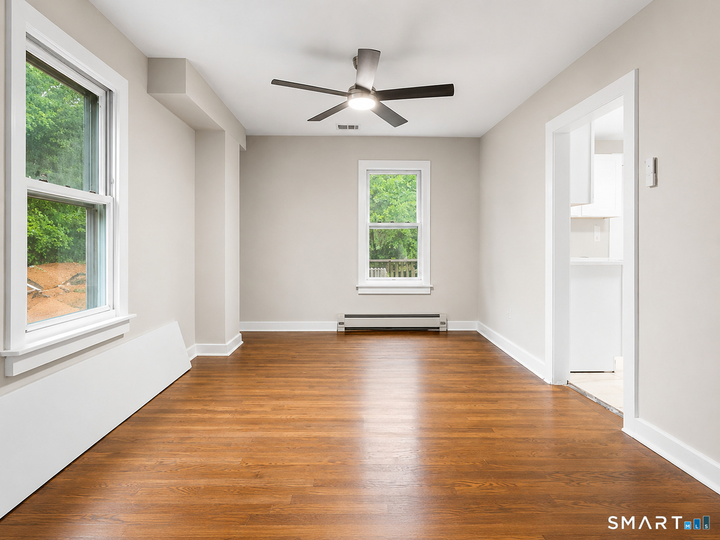 56 Evergreen Avenue photo 9