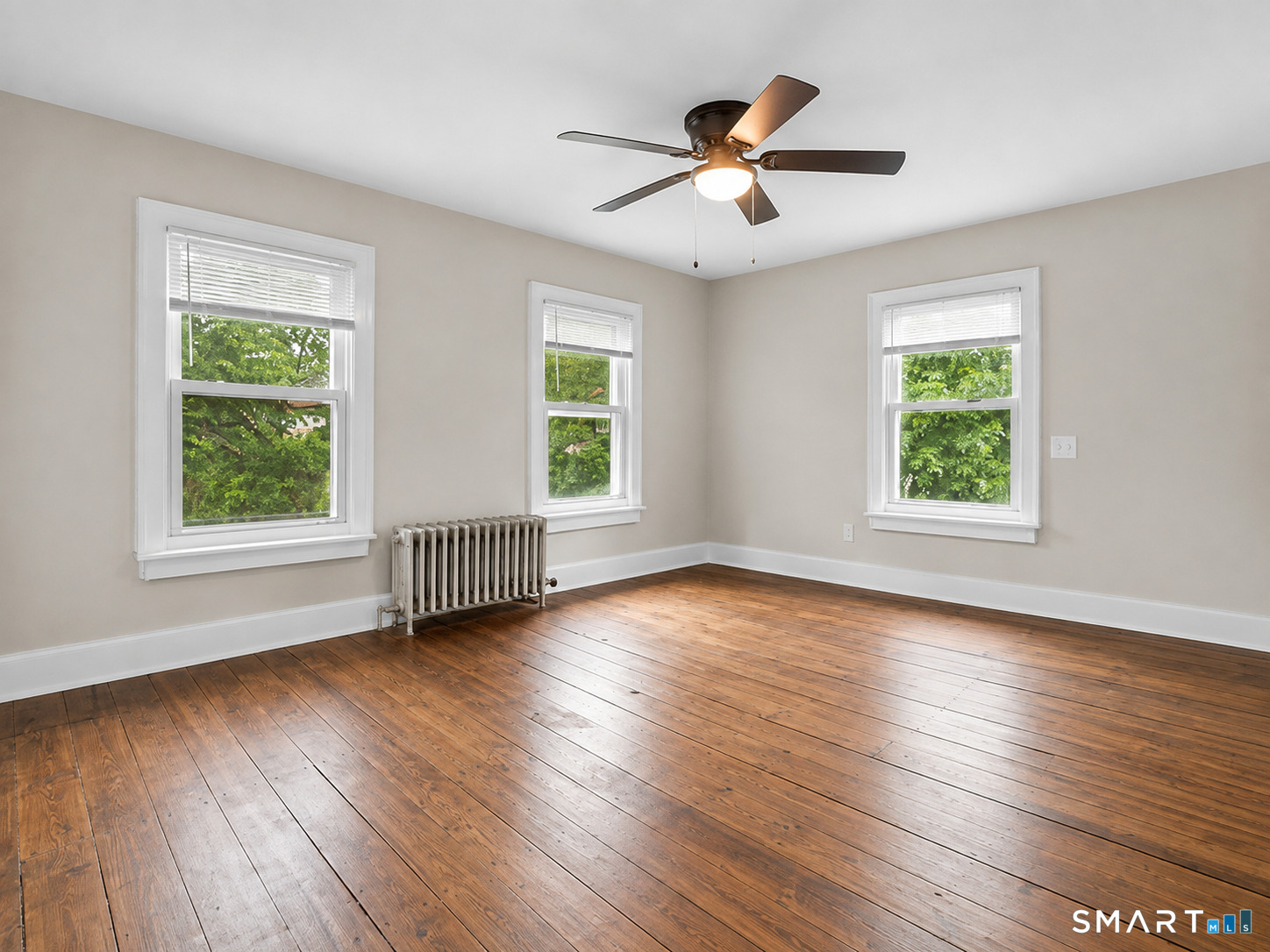 56 Evergreen Avenue photo 20