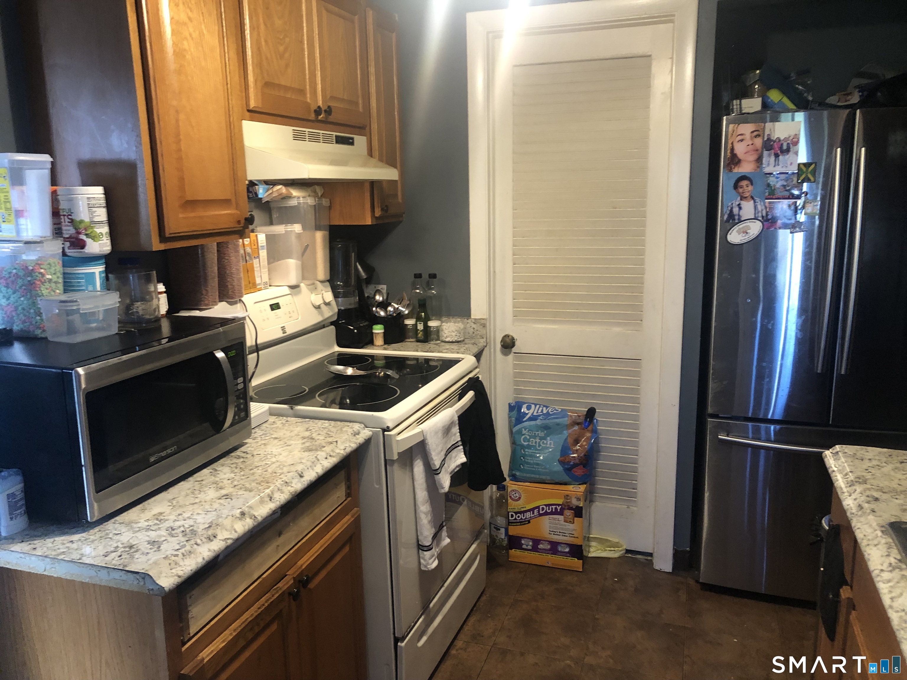 894 Burnside Avenue  Unit #2 photo 17