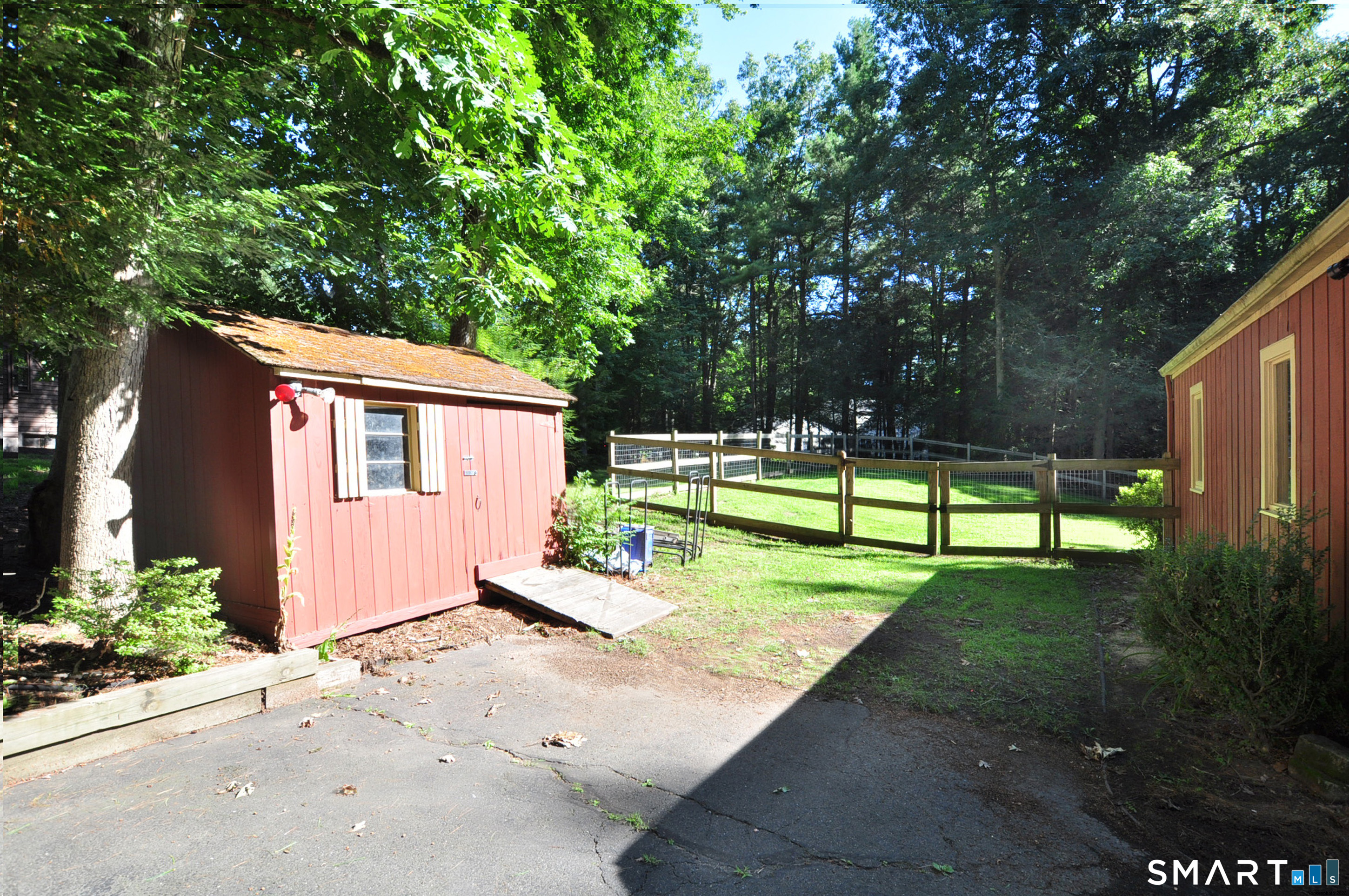 11 Fawn Drive photo 36